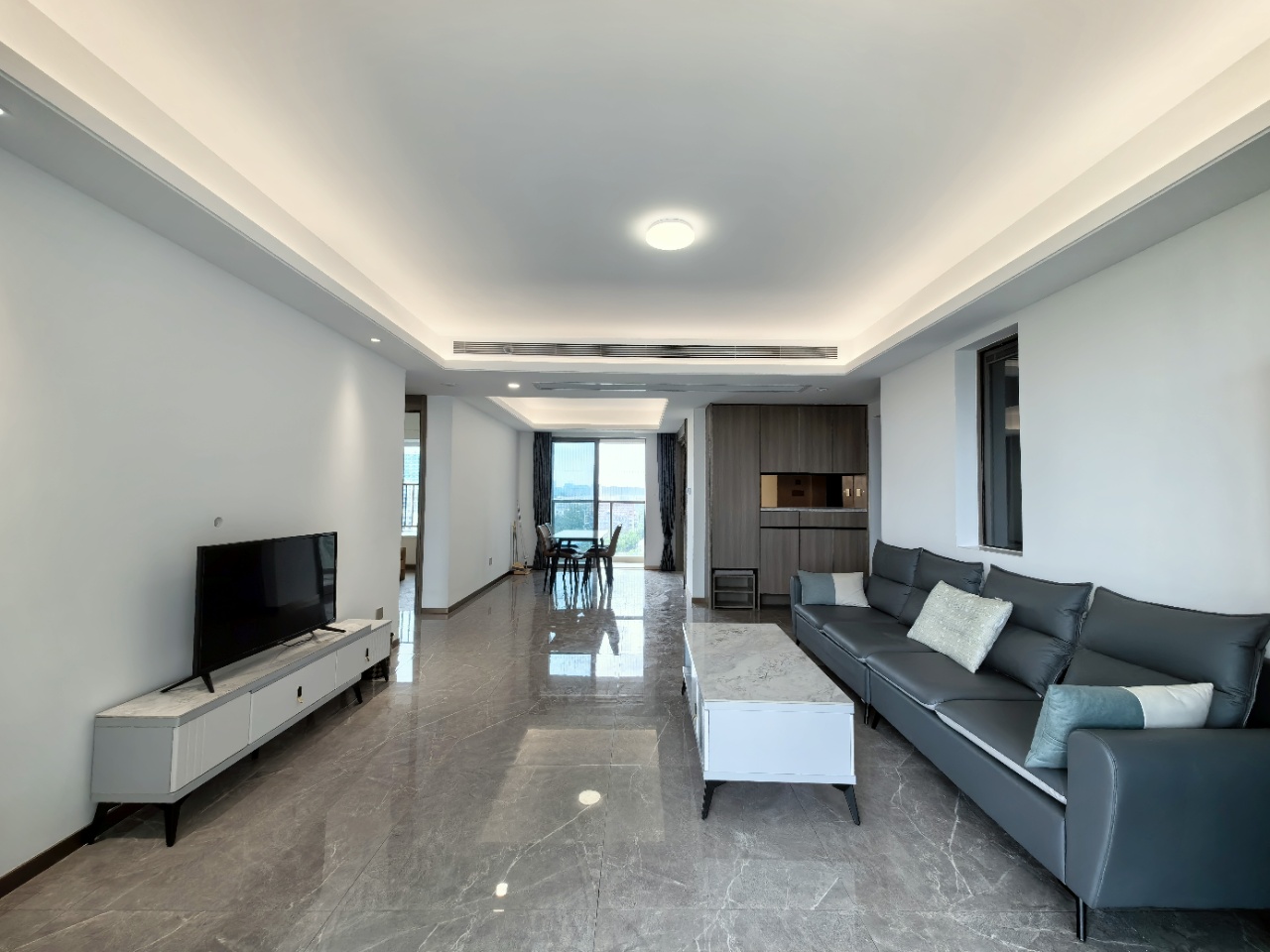 长沙溪山悦  4室2厅2卫    2900.0元/月 长沙溪山悦  4室2厅2卫    2900.0元/月户型图