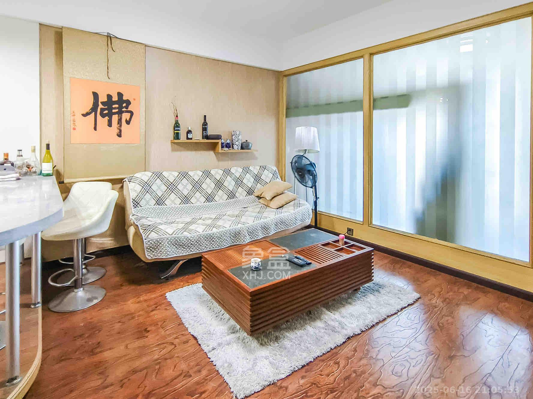 星大峰汇商务楼  1室1厅1卫    1600.0元/月室内图