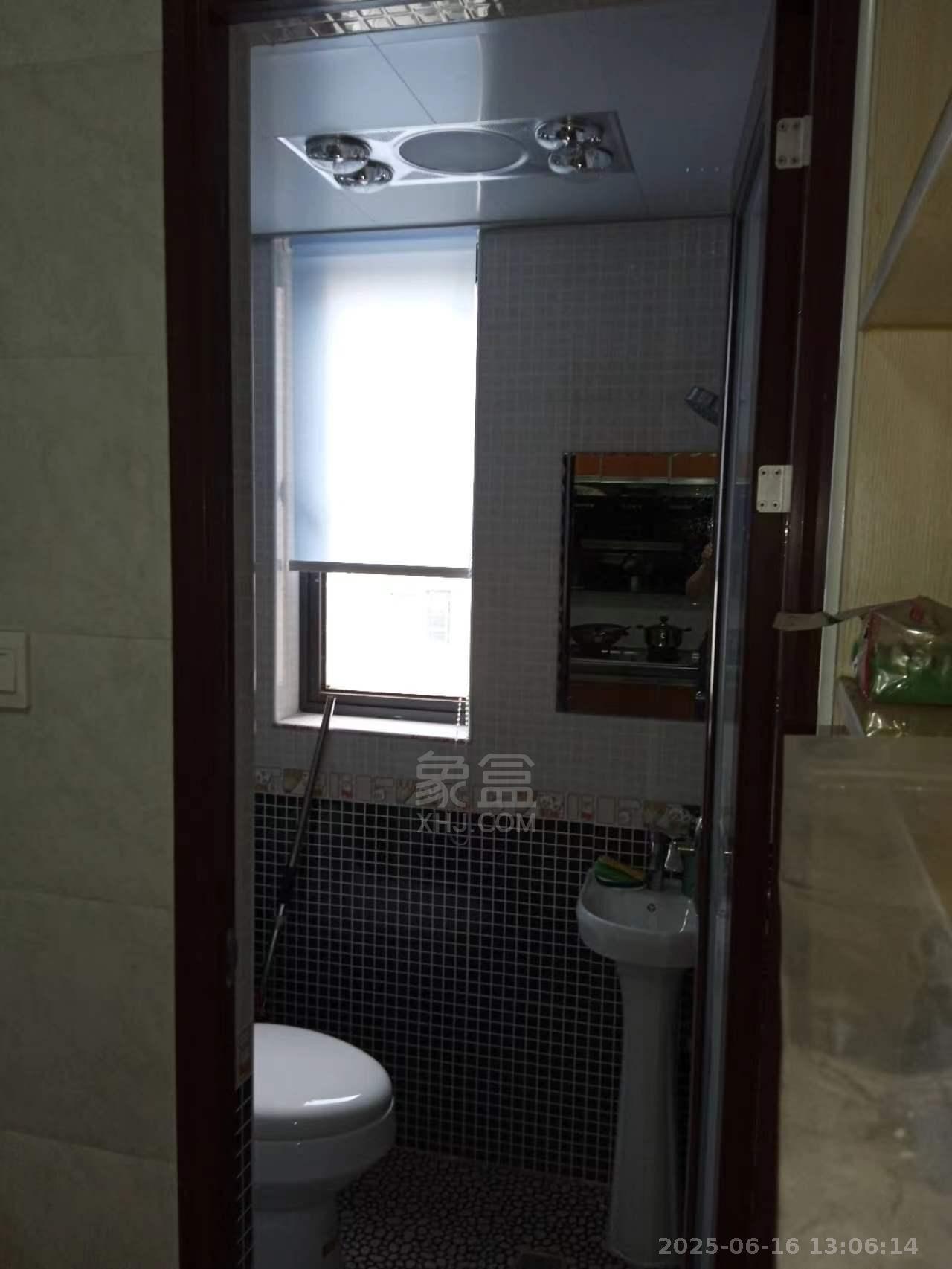华晨御园  1室0厅0卫   1400.00元/月室内图
