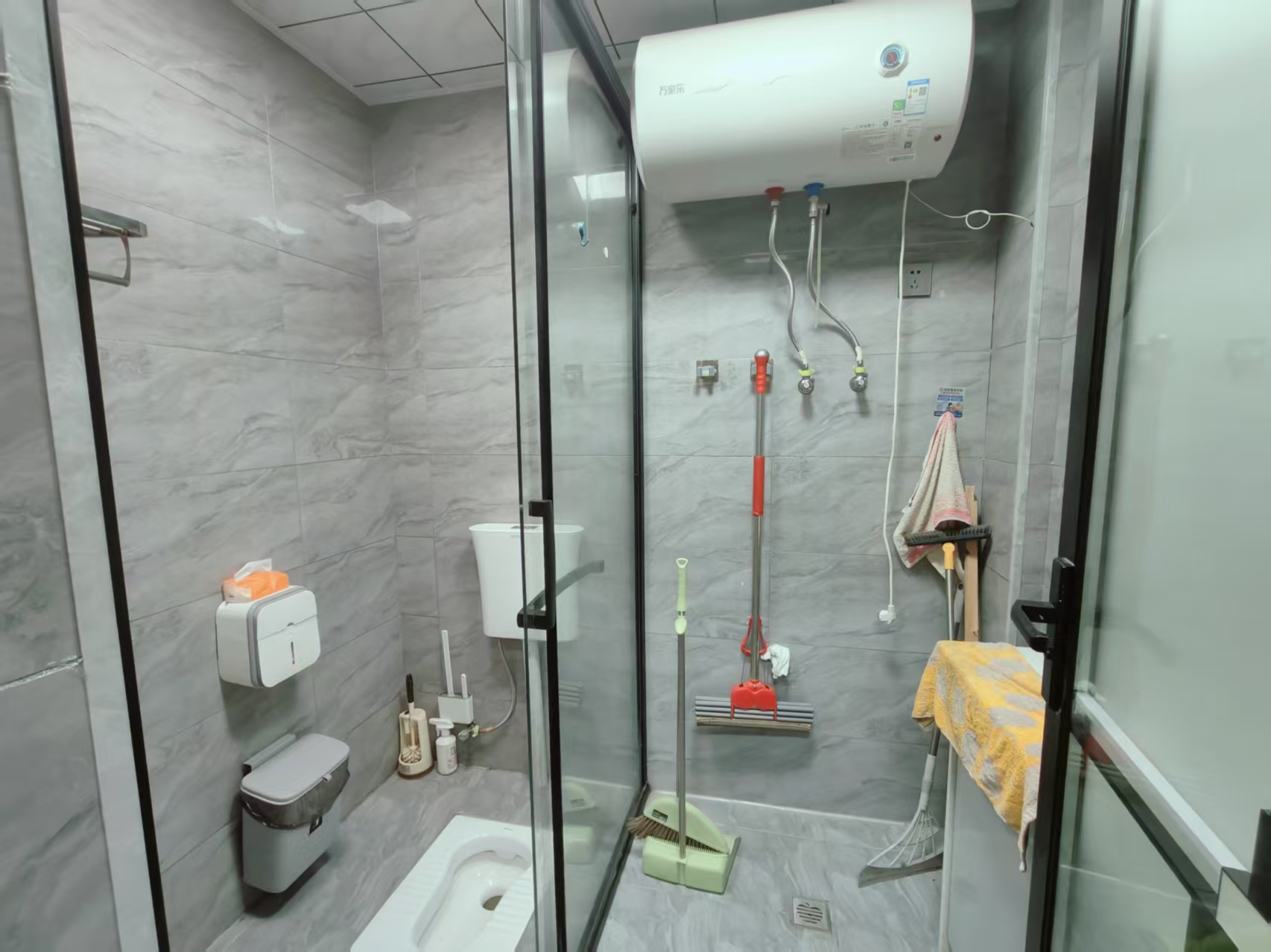 金广茗厦 1室1厅1卫 1380.0元/月 金广茗厦 1室1厅1卫 1380.0元/月室内图