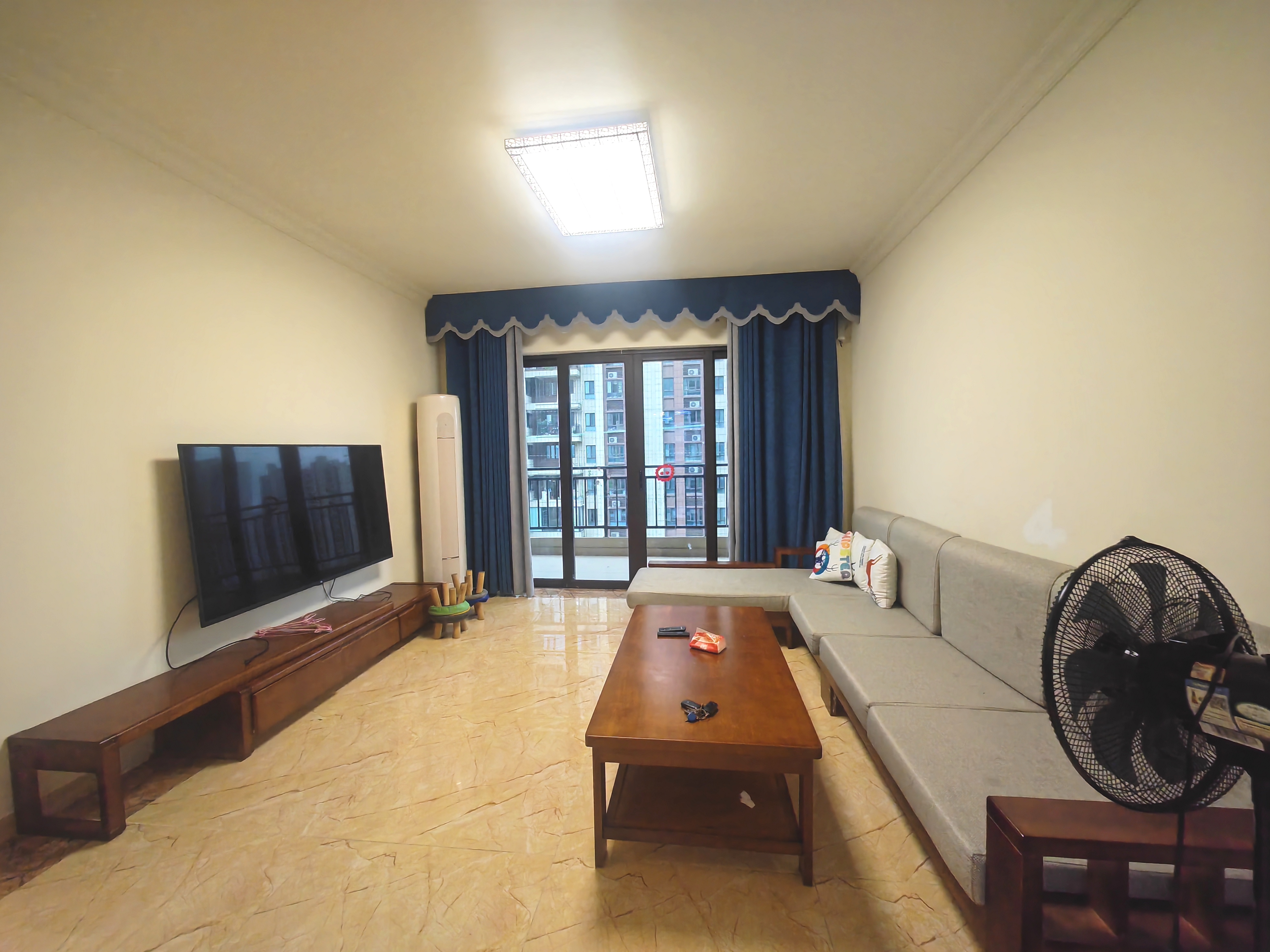 碧桂园豪园 1室0厅0卫 1800.0元/月 碧桂园豪园 1室0厅0卫 1800.0元/月室内图