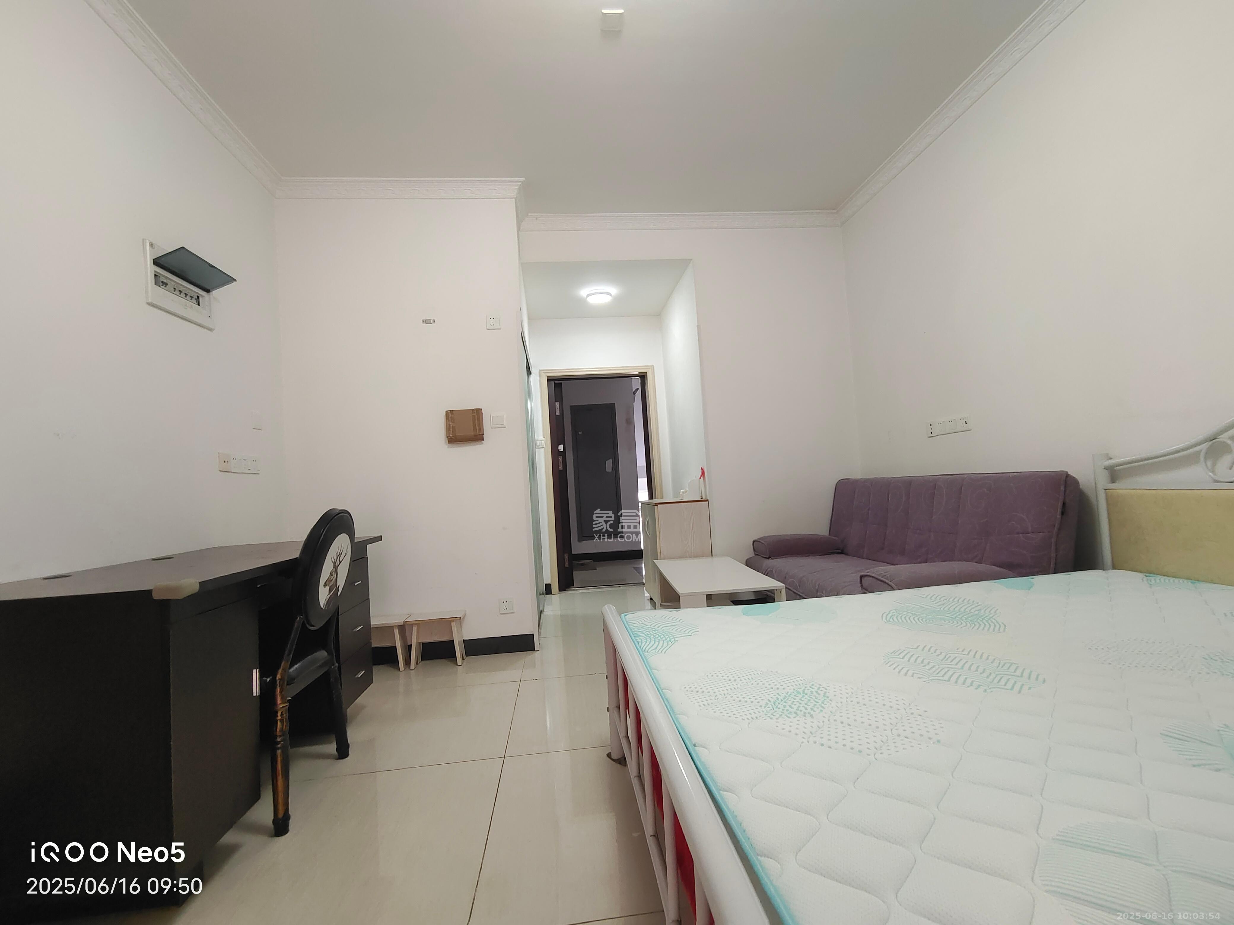 丰园城(鄱阳小区二期)  1室1厅1卫    1150.0元/月 丰园城(鄱阳小区二期)  1室1厅1卫    1150.0元/月室内图