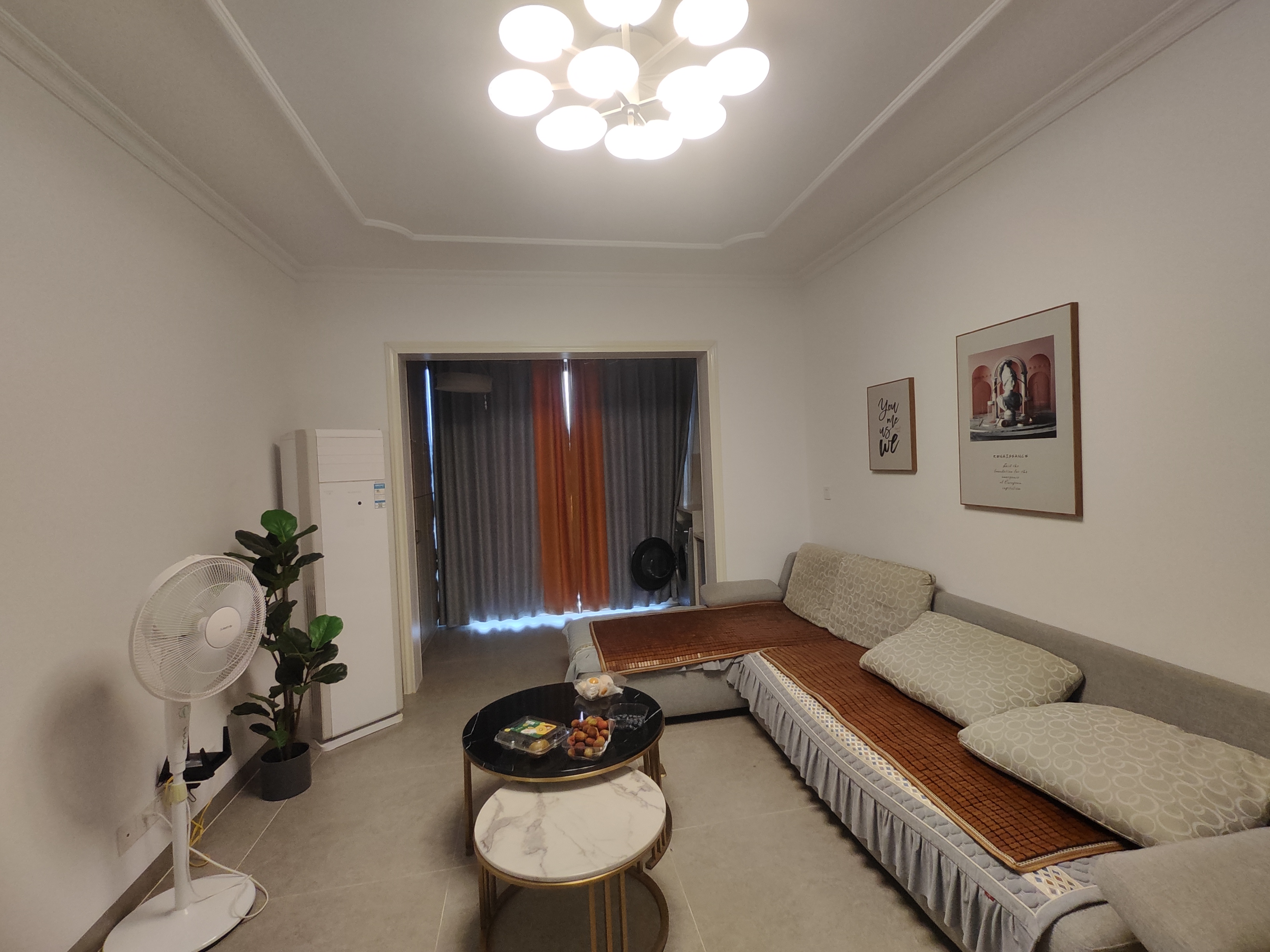 武广国际学苑 3室2厅1卫 73.0万 武广国际学苑 3室2厅1卫 73.0万室内图