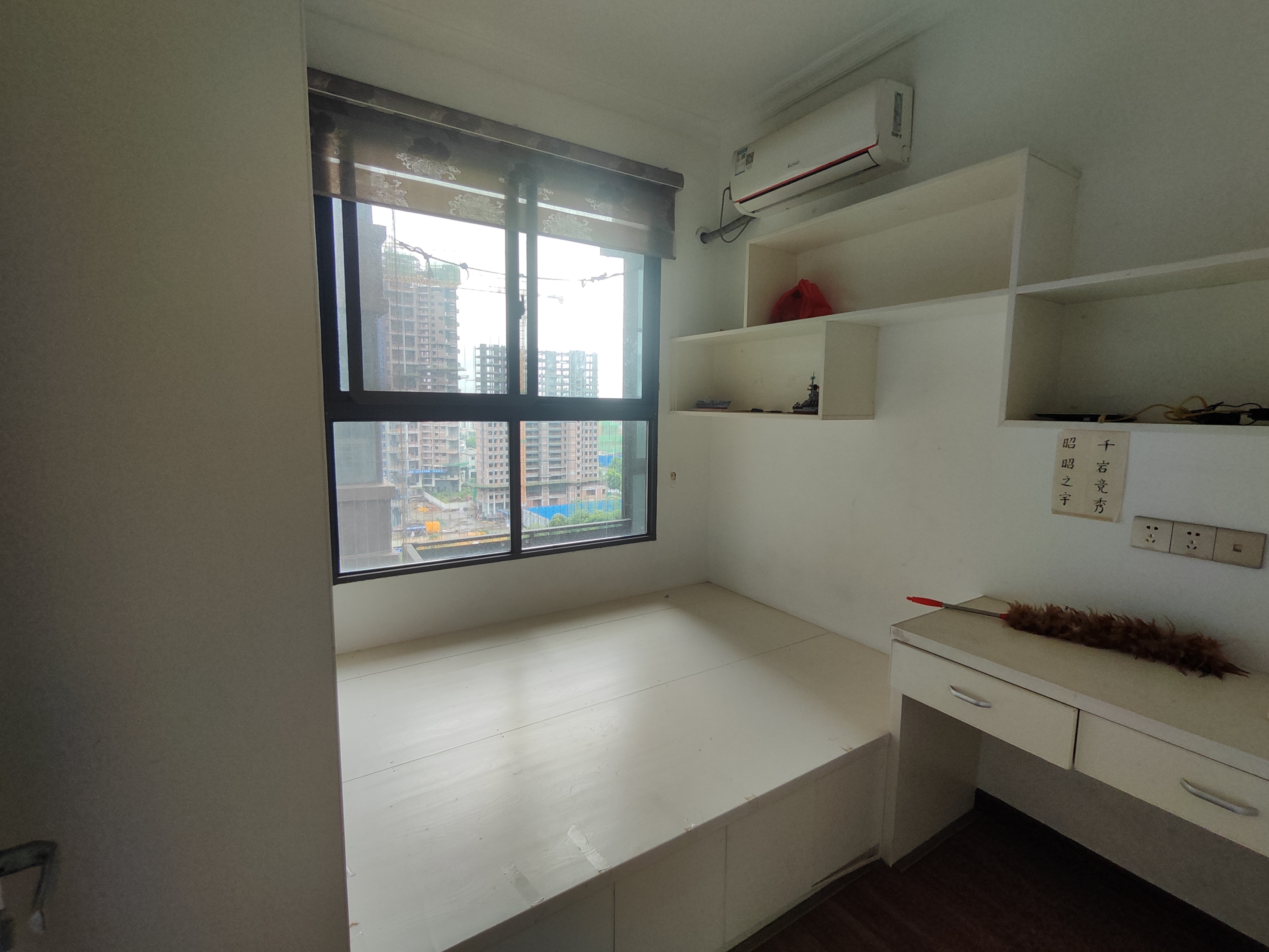 金轮翡翠名园 3室2厅1卫 69.8万 金轮翡翠名园 3室2厅1卫 69.8万室内图