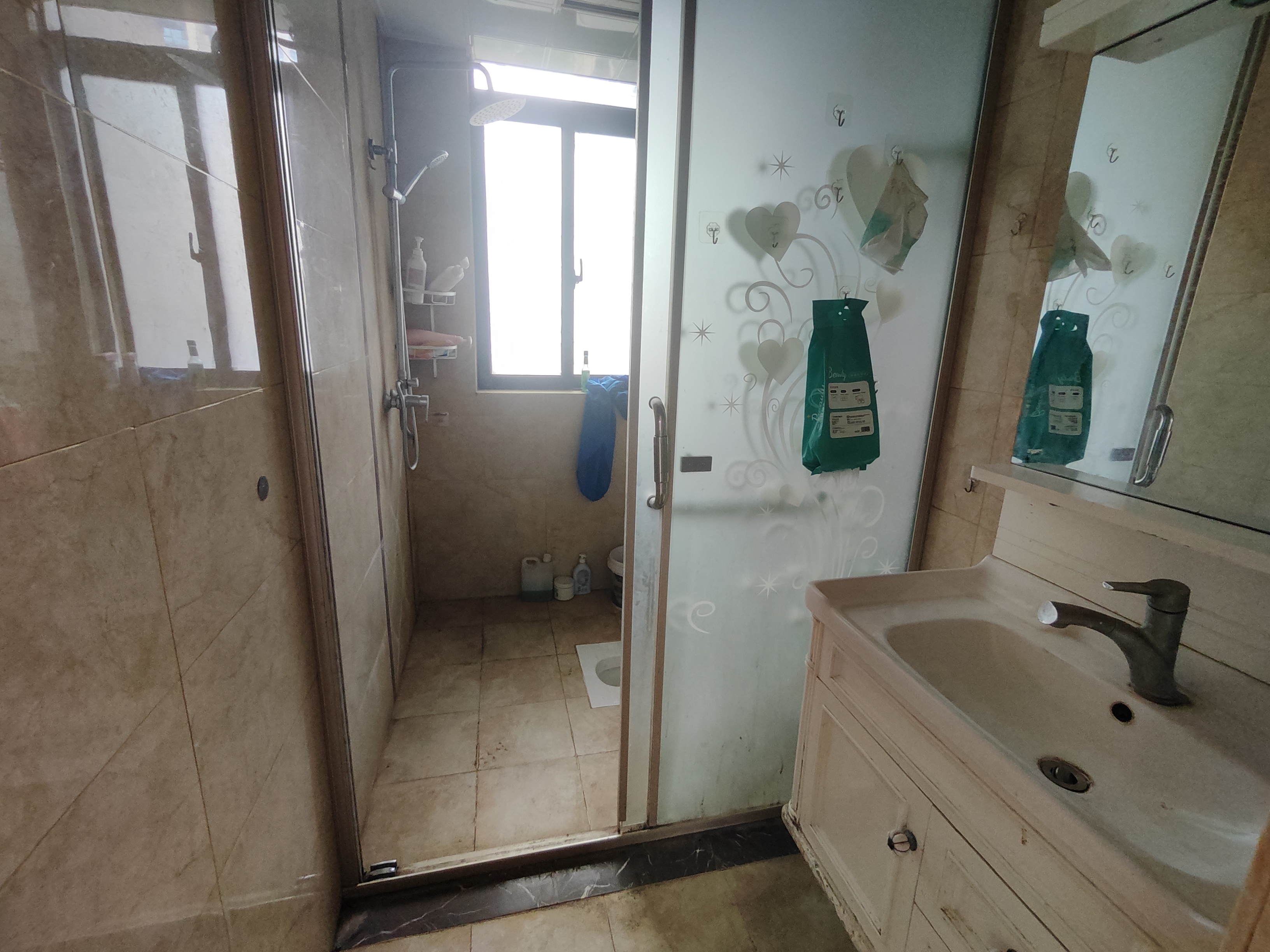 金轮翡翠名园 3室2厅1卫 69.8万 金轮翡翠名园 3室2厅1卫 69.8万室内图