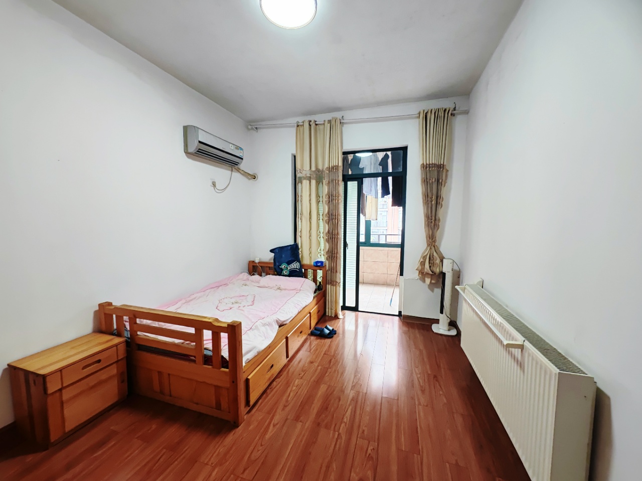 西域名邸  4室2厅2卫    85.0万 西域名邸  4室2厅2卫    85.0万室内图