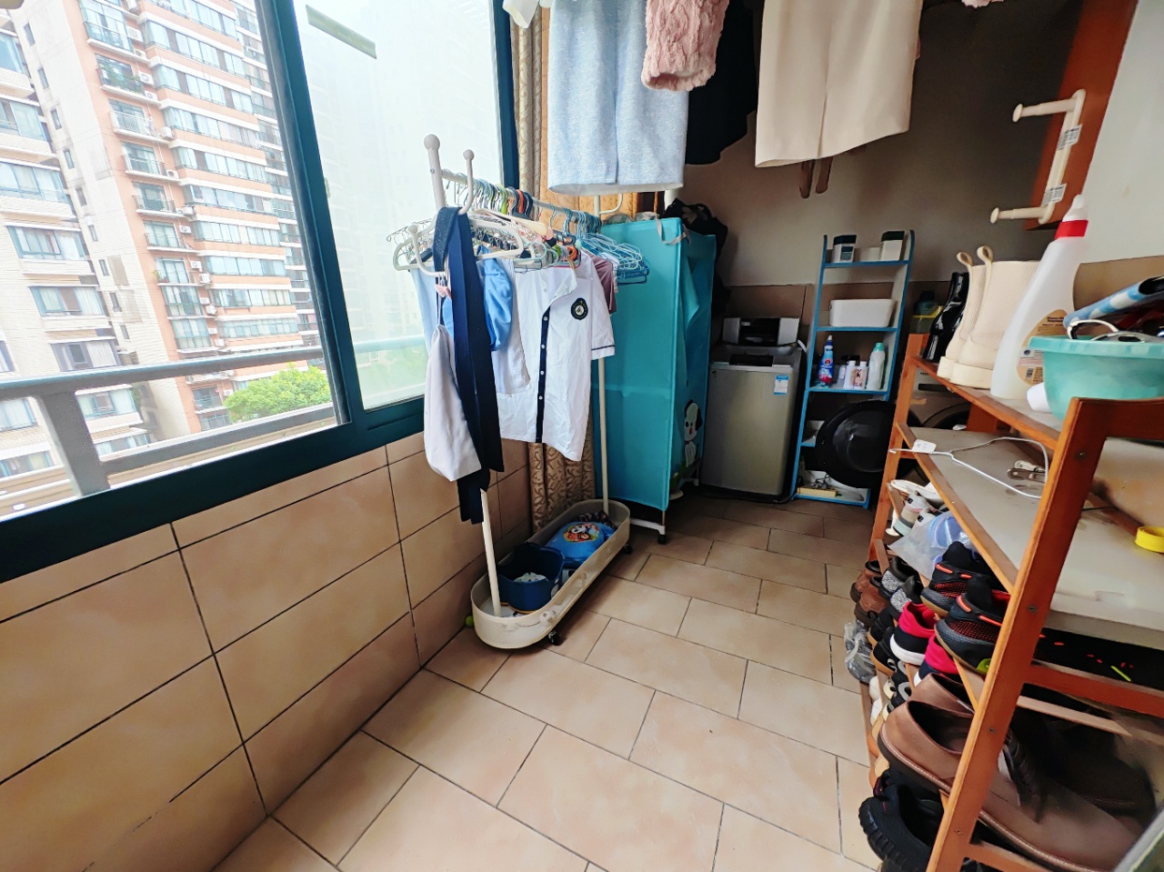 西域名邸  4室2厅2卫    85.0万 西域名邸  4室2厅2卫    85.0万室内图