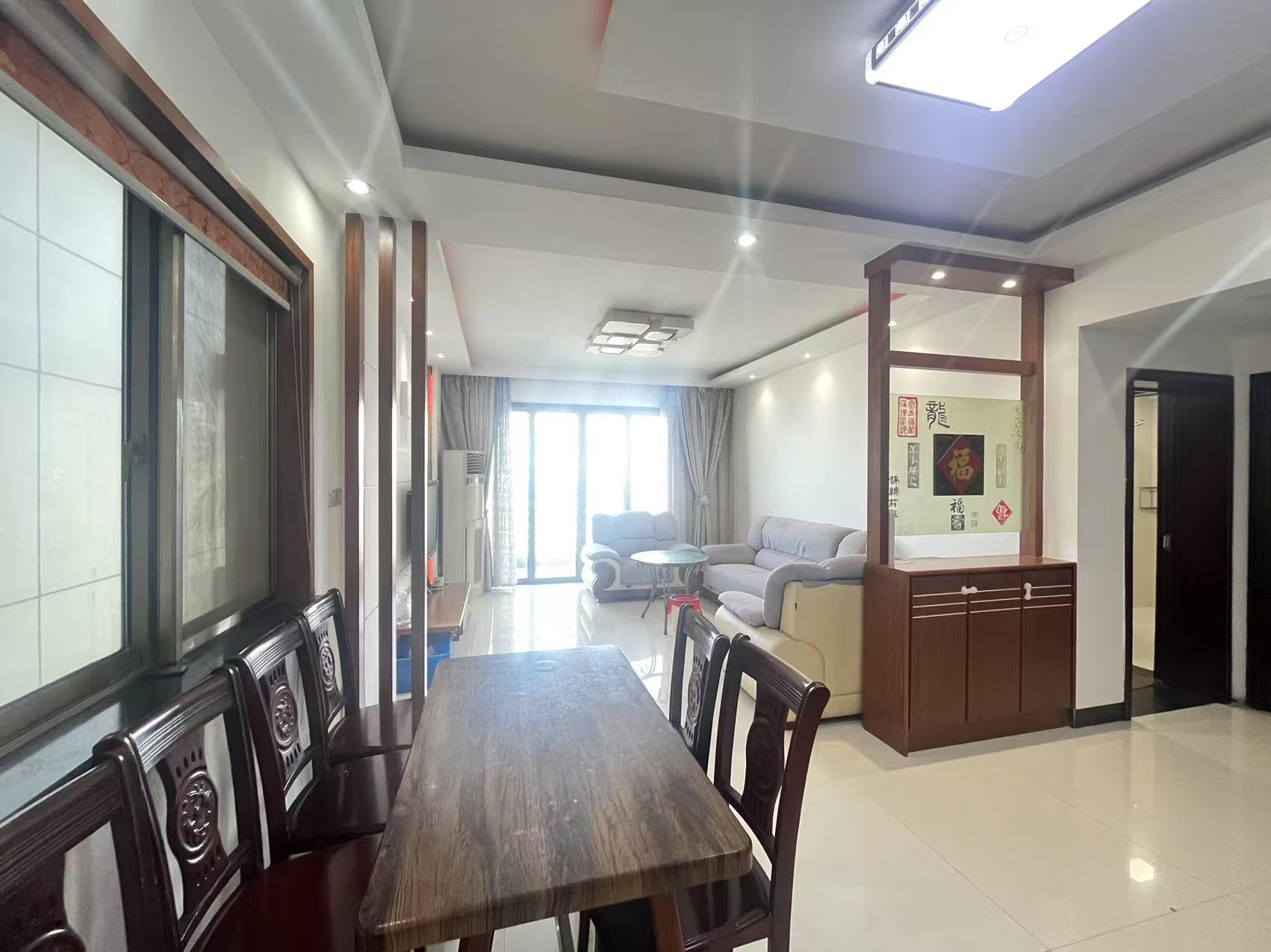 时尚新天地(平和堂)  1室2厅1卫    58.8万 时尚新天地(平和堂)  1室2厅1卫    58.8万室内图