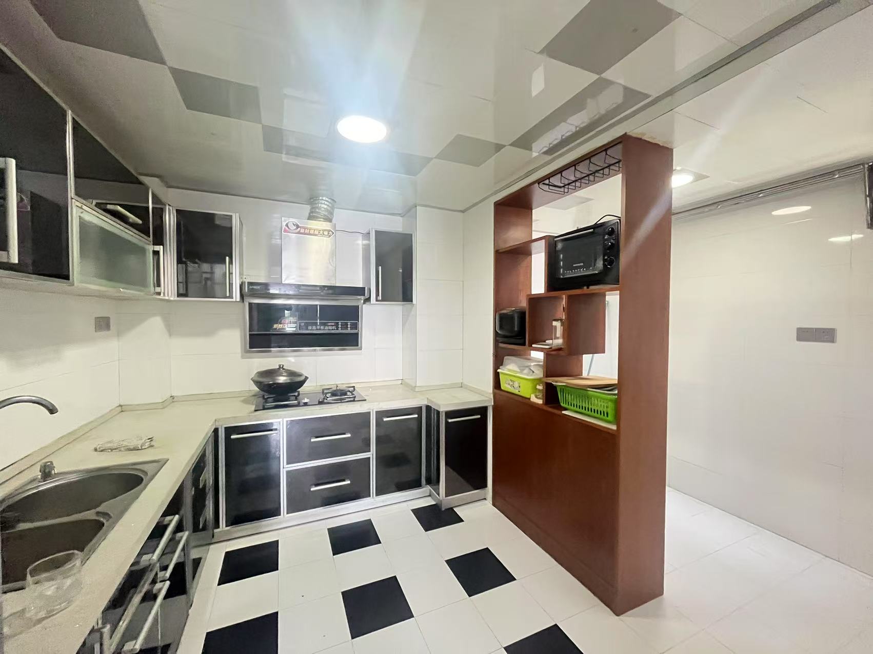 时尚新天地(平和堂)  1室2厅1卫    58.8万 时尚新天地(平和堂)  1室2厅1卫    58.8万室内图