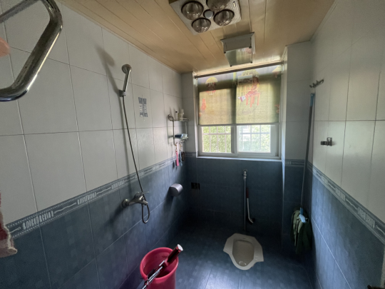 钻石家园 4室2厅2卫 55.0万 钻石家园 4室2厅2卫 55.0万室内图