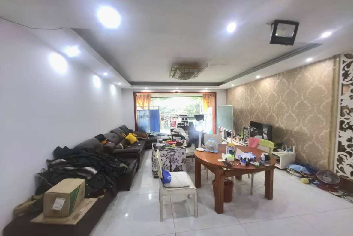 山水国际 3室2厅2卫 40.0万 山水国际 3室2厅2卫 40.0万室内图