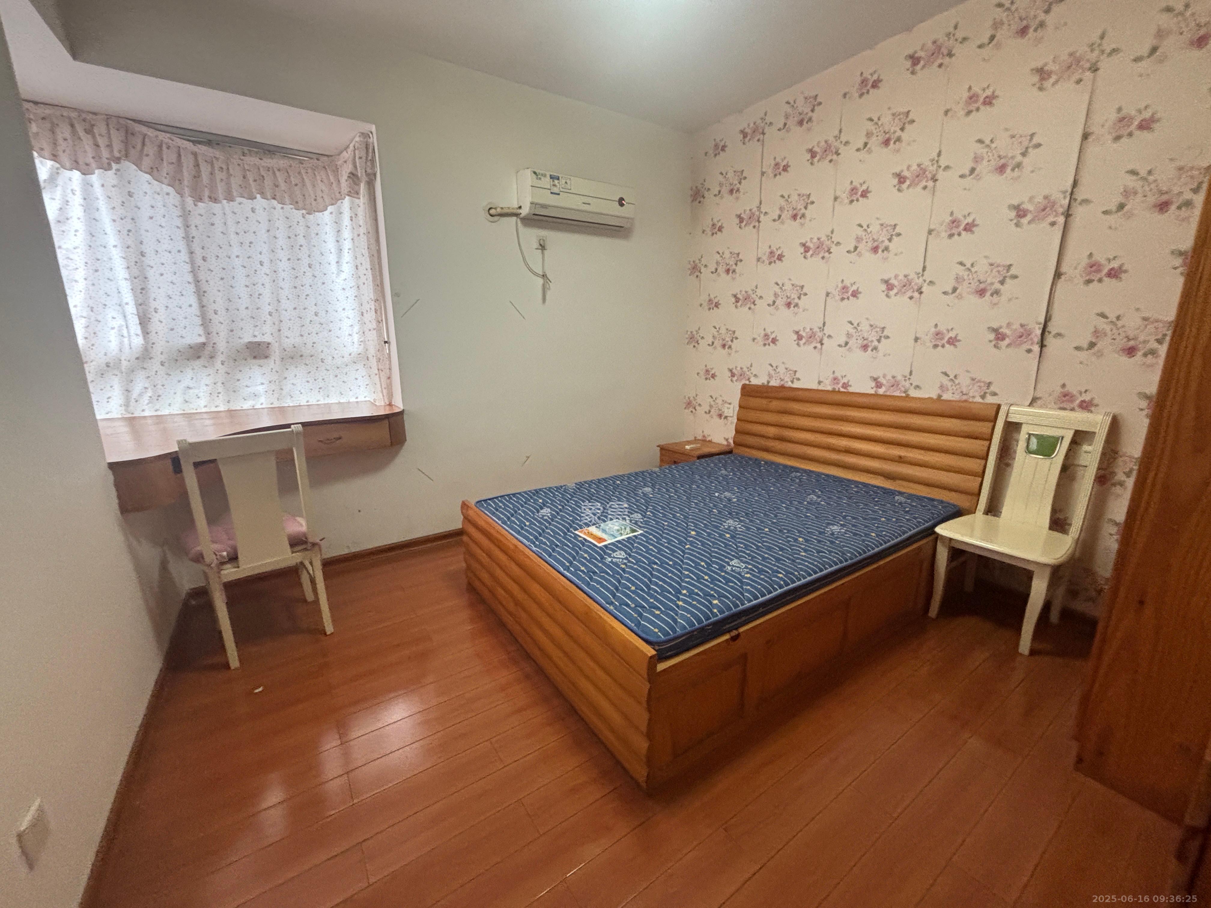 方略学府佳境  2室2厅1卫   1800.00元/月室内图