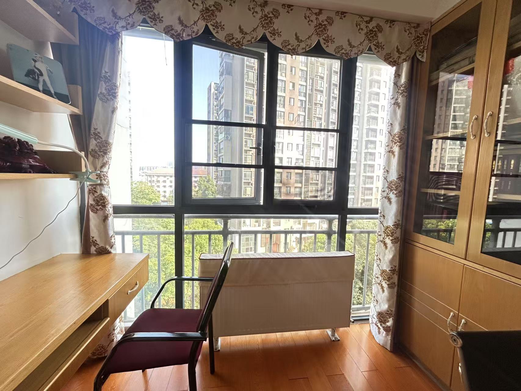 太一御江城  3室2厅2卫    76.8万 太一御江城  3室2厅2卫    76.8万室内图