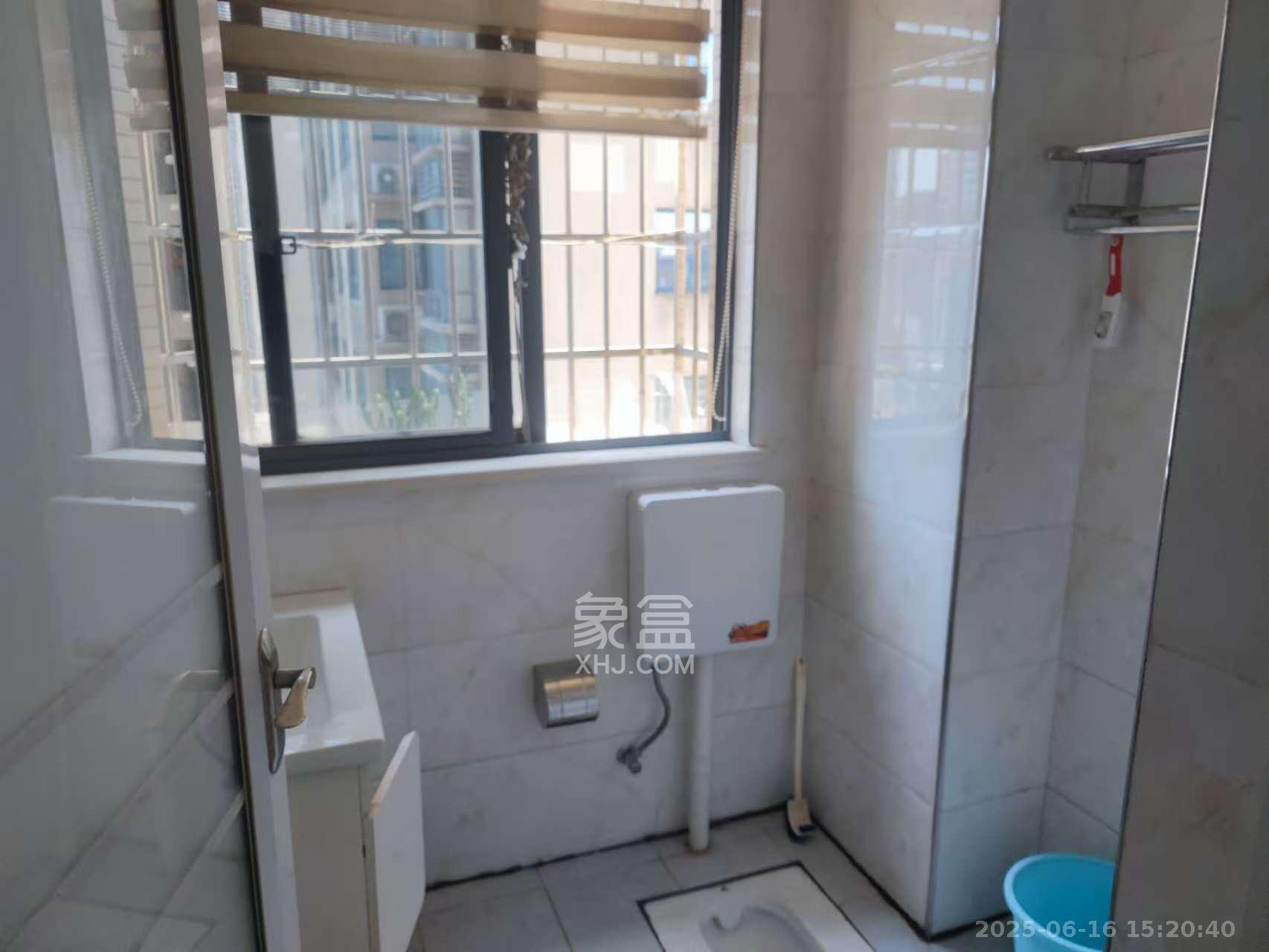 高升金典  2室1厅1卫    2200.0元/月室内图