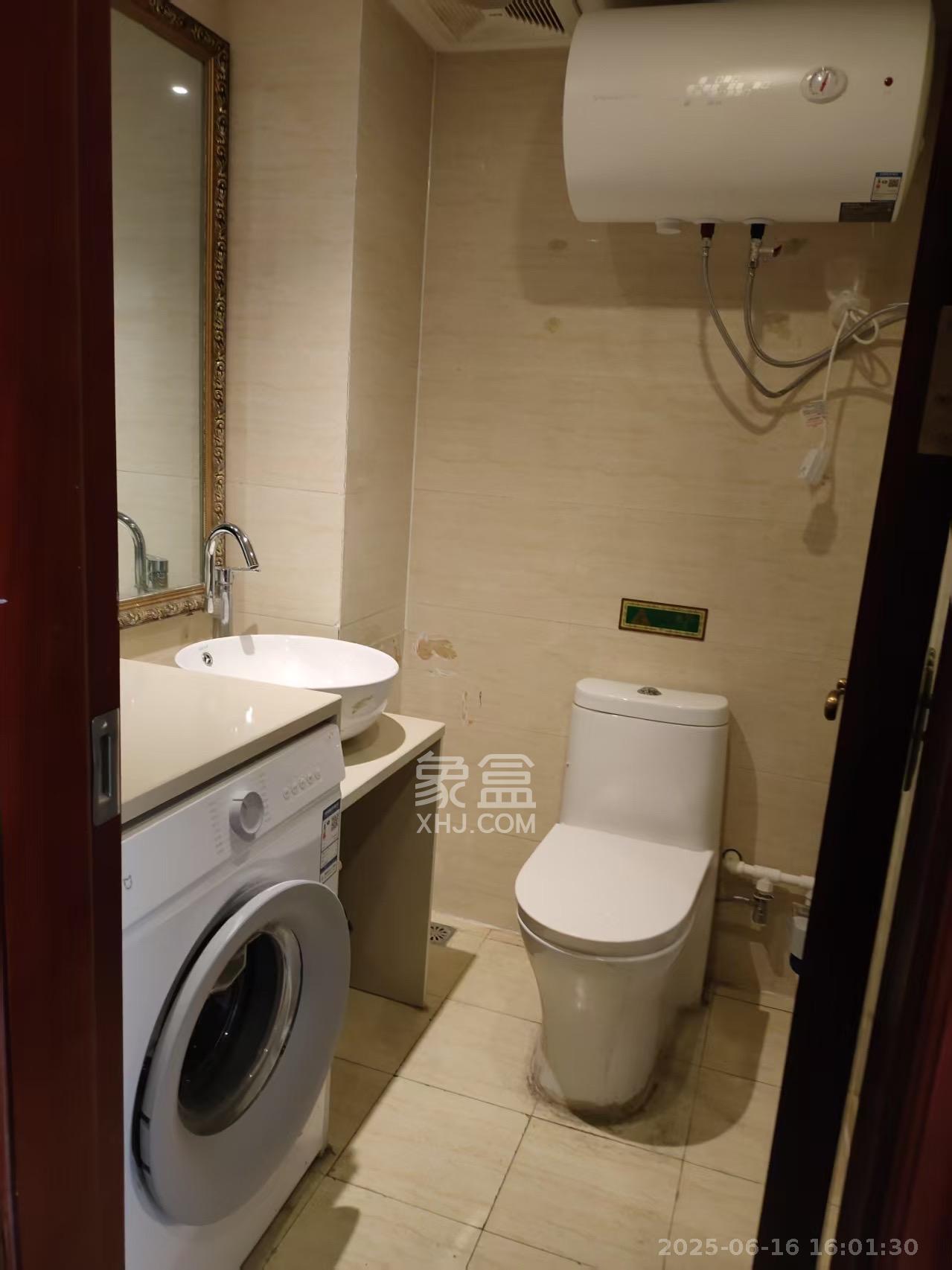 海德公园 1室1厅1卫 1200.0元/月 海德公园 1室1厅1卫 1200.0元/月室内图