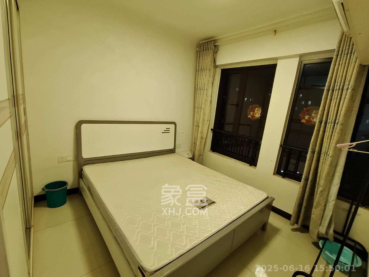 中信凯旋蓝岸（中信新城三期）  1室1厅1卫   1400.00元/月室内图