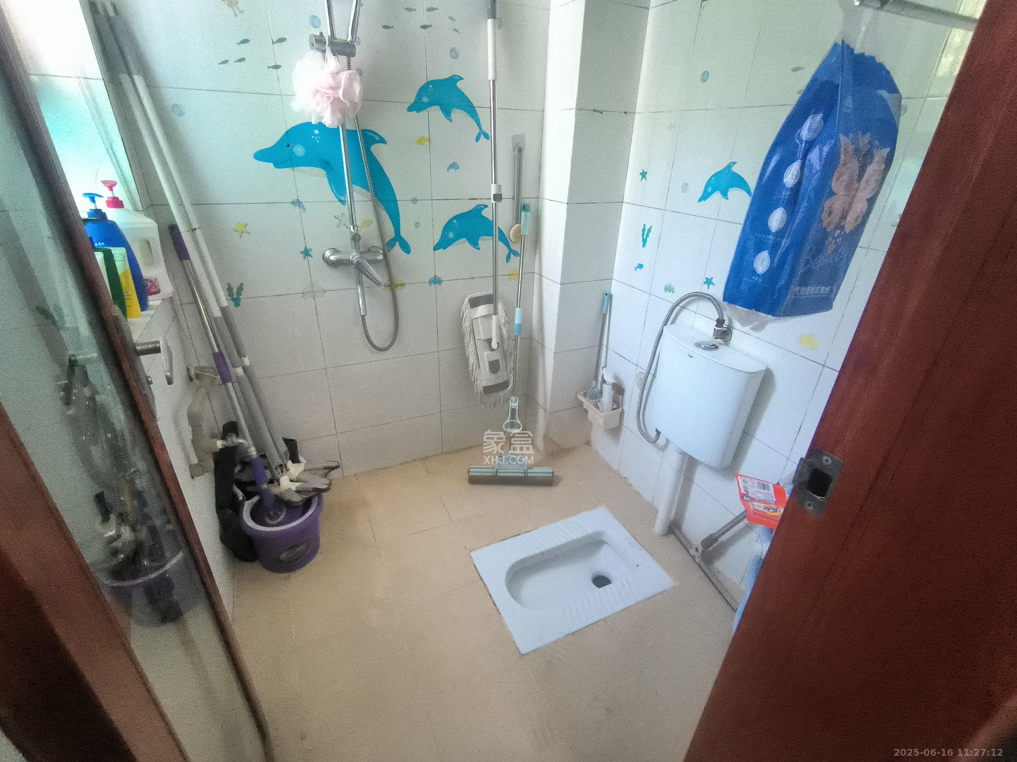 欣胜园 3室2厅2卫 2200.0元/月 欣胜园 3室2厅2卫 2200.0元/月室内图