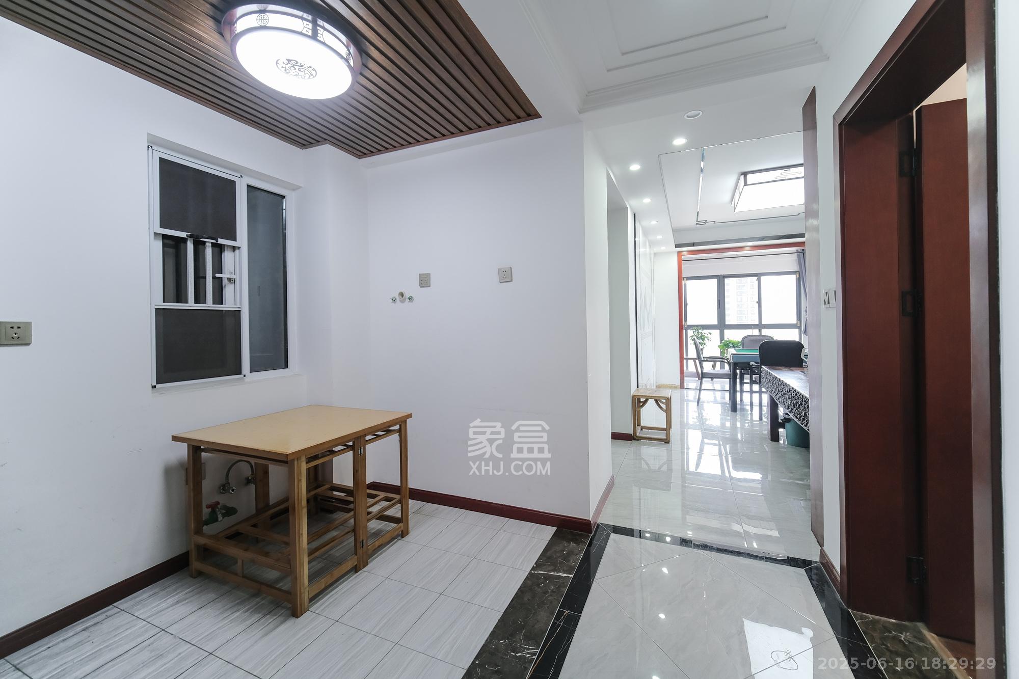 荣盛花语城  2室2厅1卫    48.8万 荣盛花语城  2室2厅1卫    48.8万其他