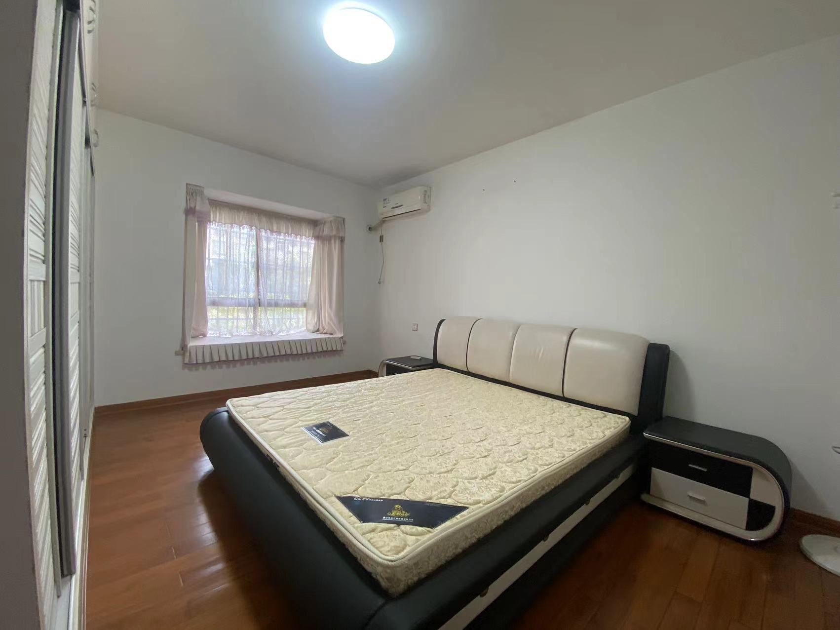 中电怡和苑 3室2厅2卫 2000.0元/月 中电怡和苑 3室2厅2卫 2000.0元/月室内图