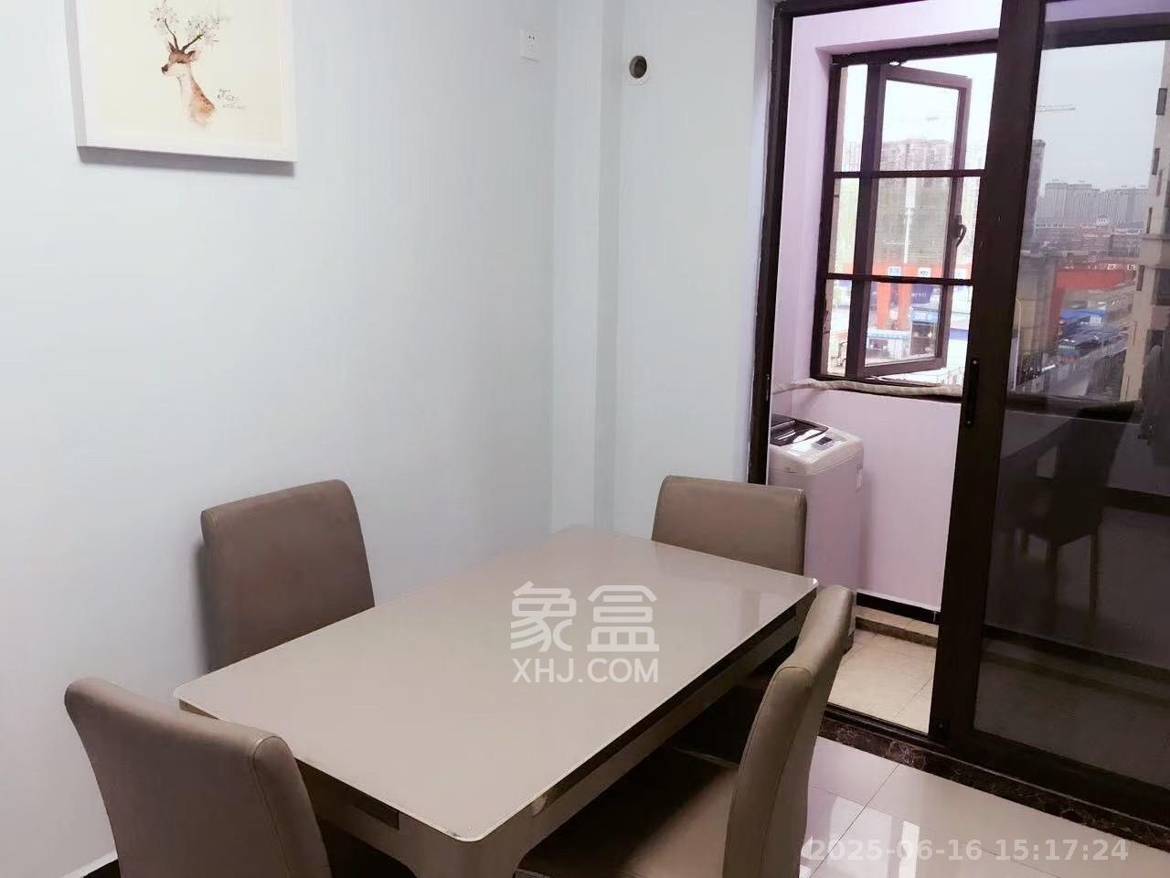 南山雍江汇（滨江国际新城）  3室2厅1卫   3000.00元/月室内图