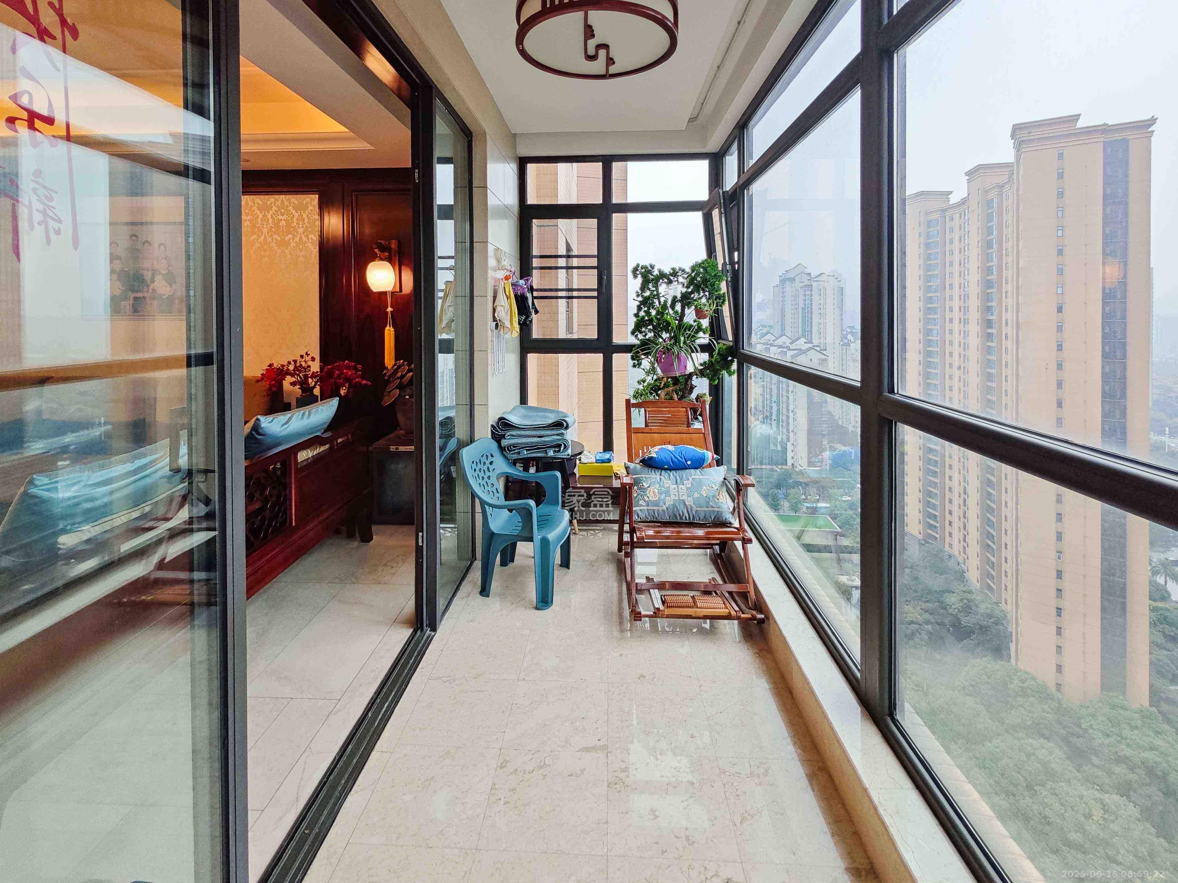 运达中央广场一、二期  3室2厅2卫    10800.0元/月 运达中央广场一、二期  3室2厅2卫    10800.0元/月室内图