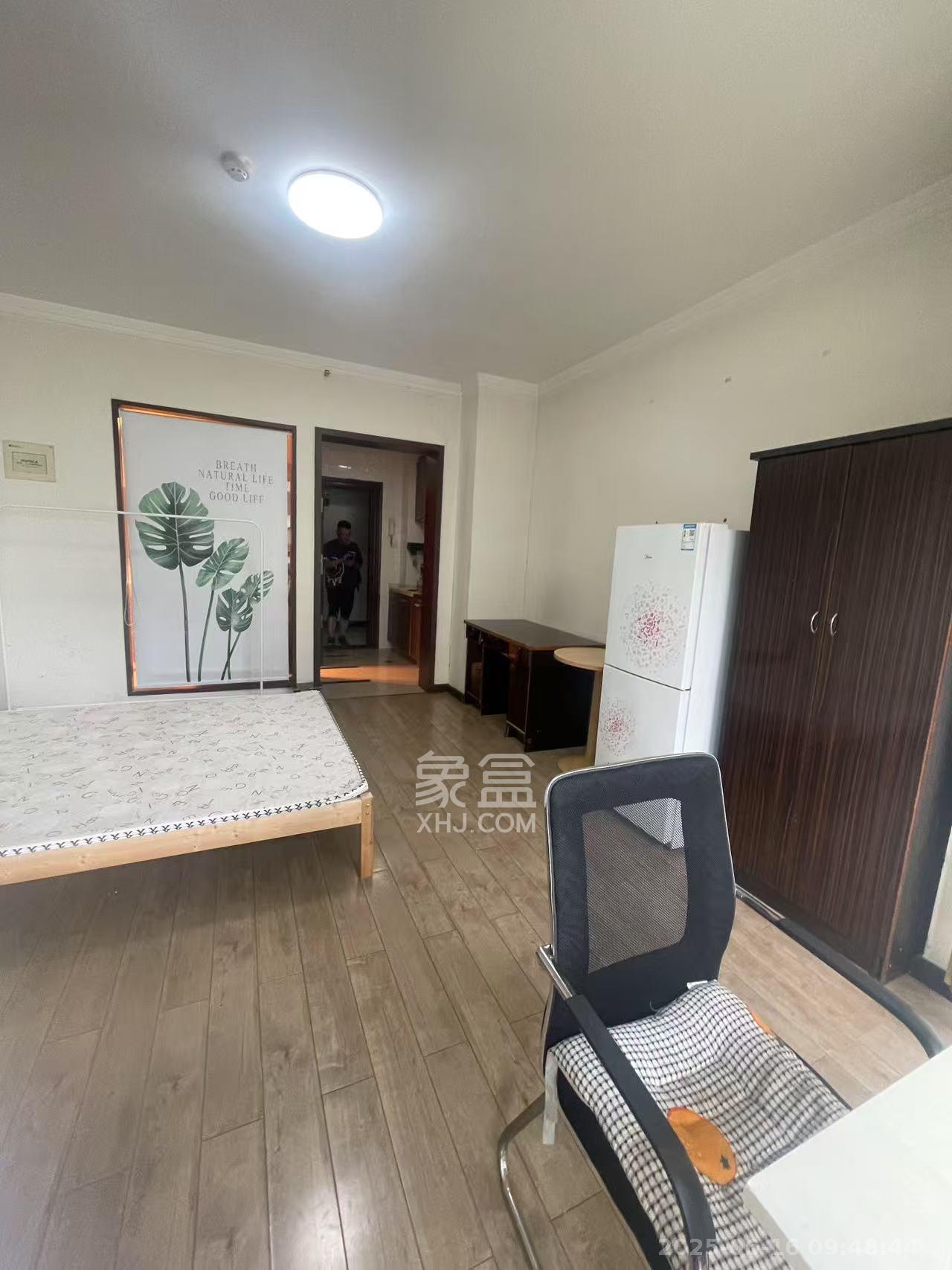 标志商务中心 1室0厅1卫 1000.0元/月 标志商务中心 1室0厅1卫 1000.0元/月室内图