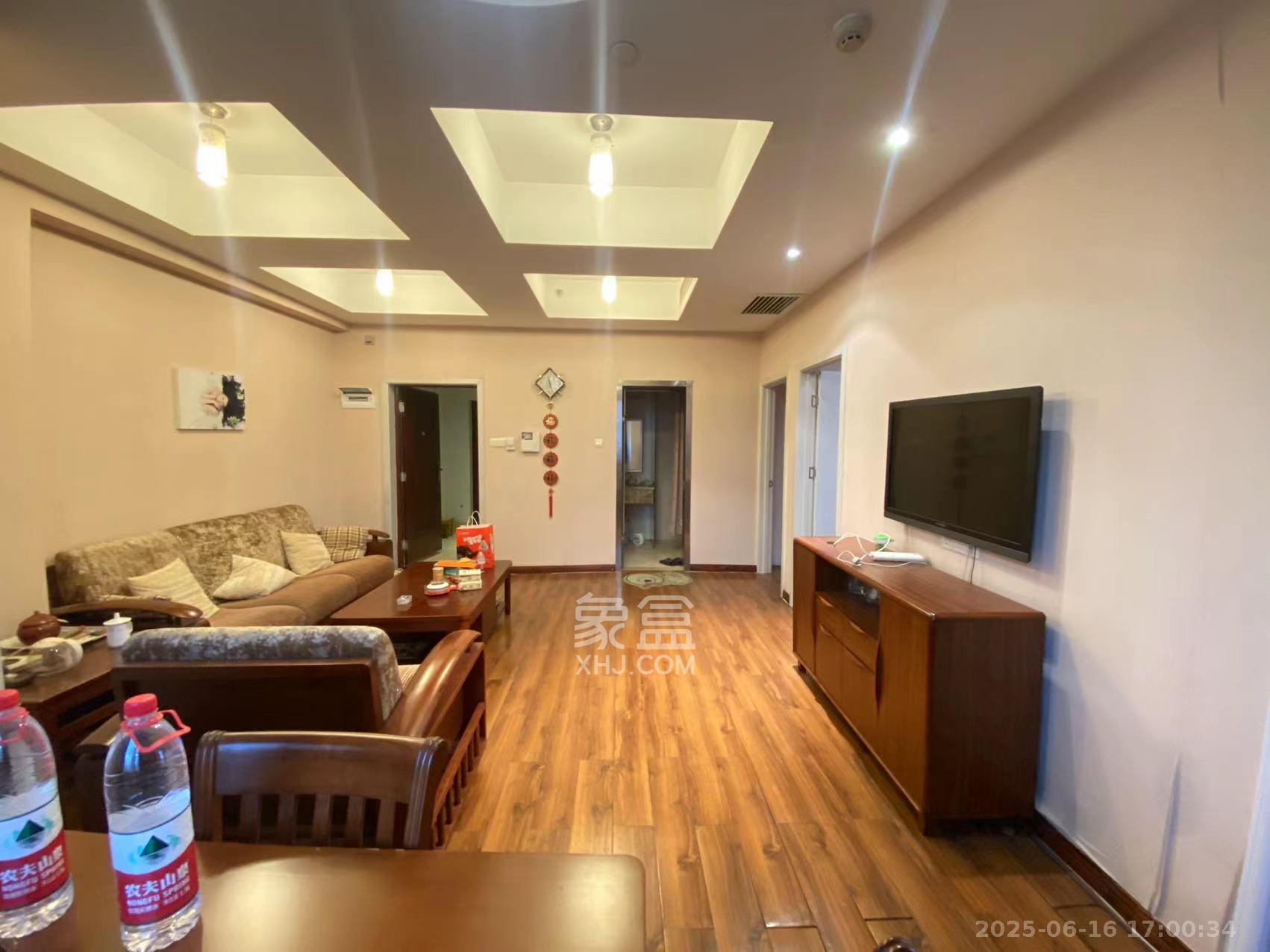 泉昇同福大厦  1室1厅1卫    2800.0元/月室内图