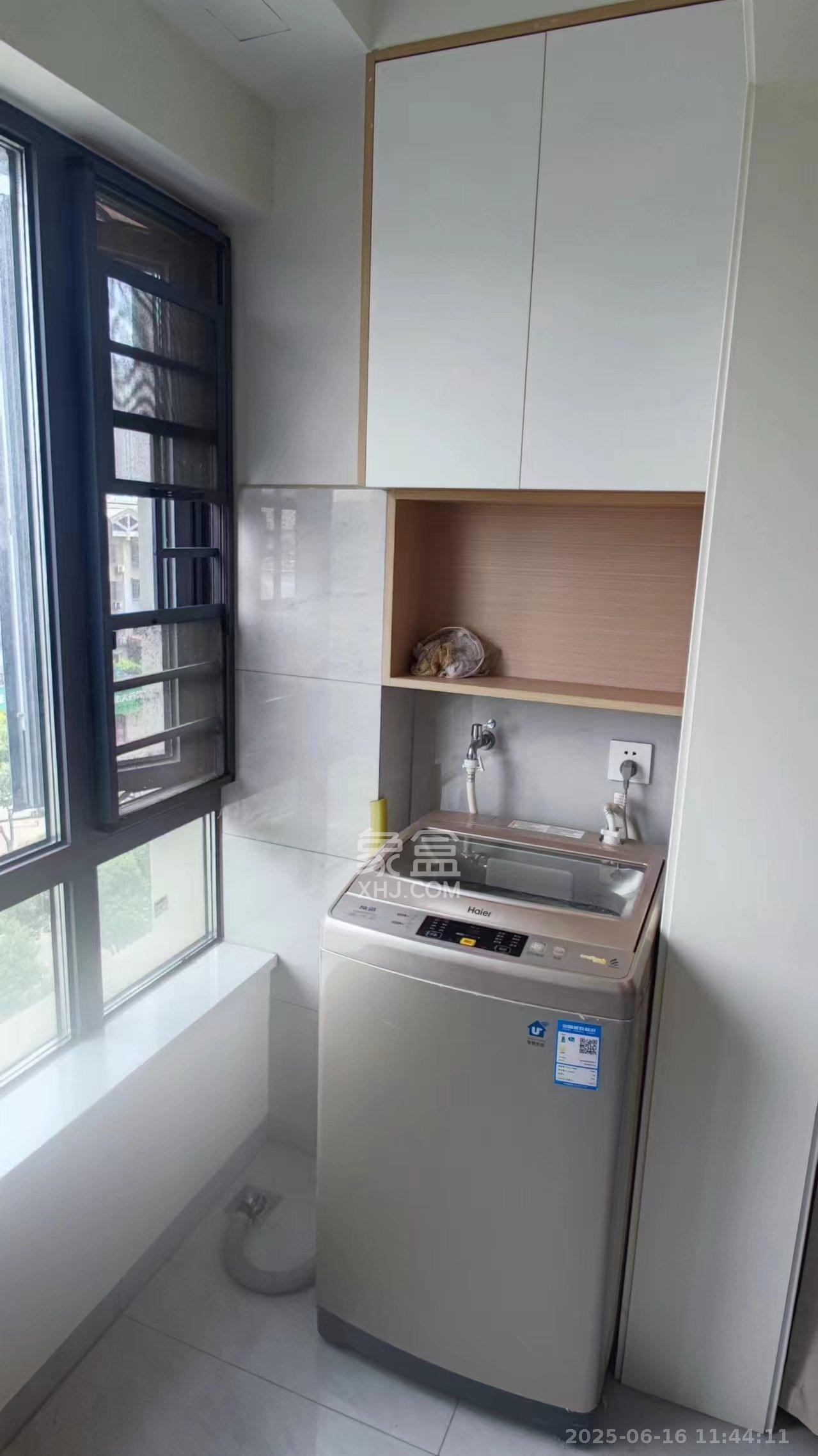 潇湘名城(新里程潇湘名城)  2室1厅1卫   2300.00元/月室内图