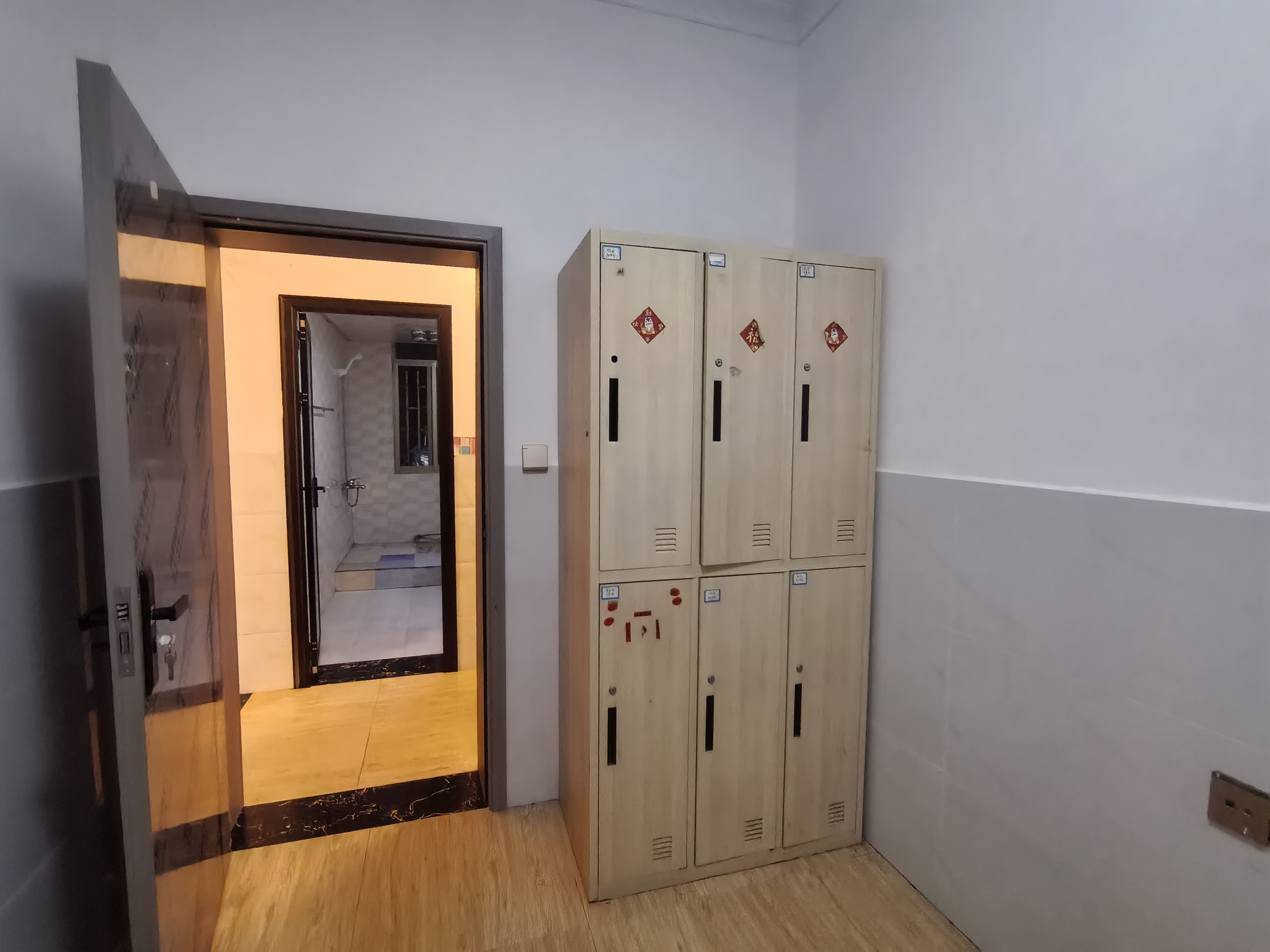 白沙洲散盘 3室2厅1卫 1200.0元/月 白沙洲散盘 3室2厅1卫 1200.0元/月室内图