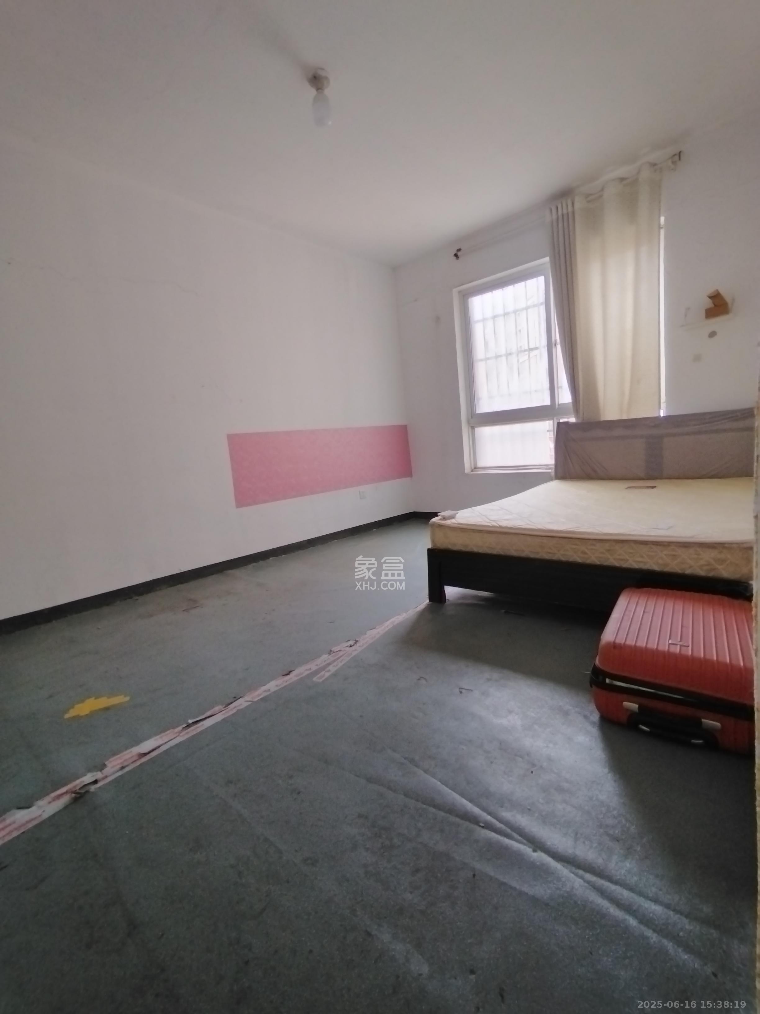 领东汇 3室2厅2卫 2200.0元/月 领东汇 3室2厅2卫 2200.0元/月室内图