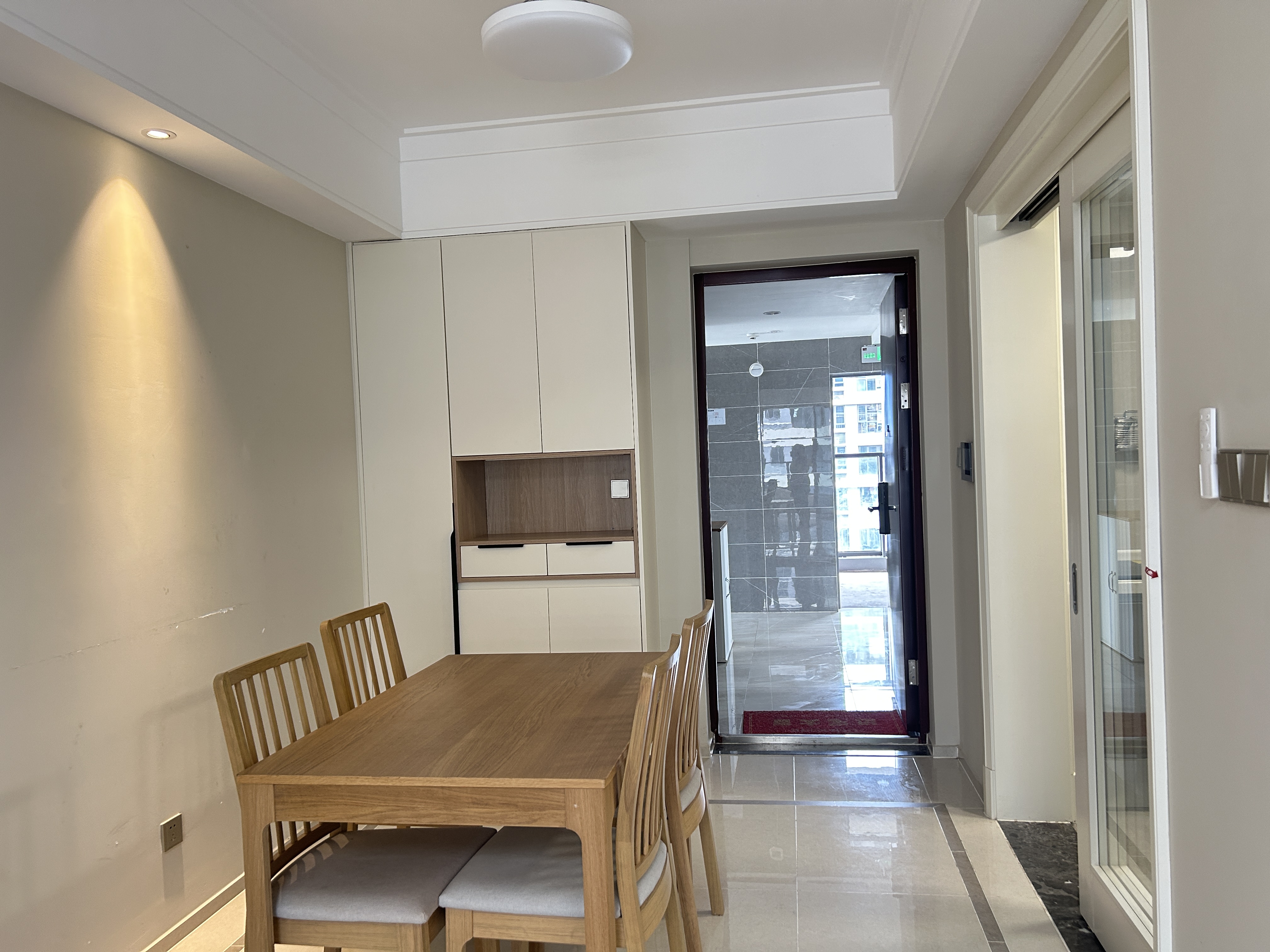 大华锦绣海岸五期 3室2厅2卫 3000.0元/月 大华锦绣海岸五期 3室2厅2卫 3000.0元/月室内图