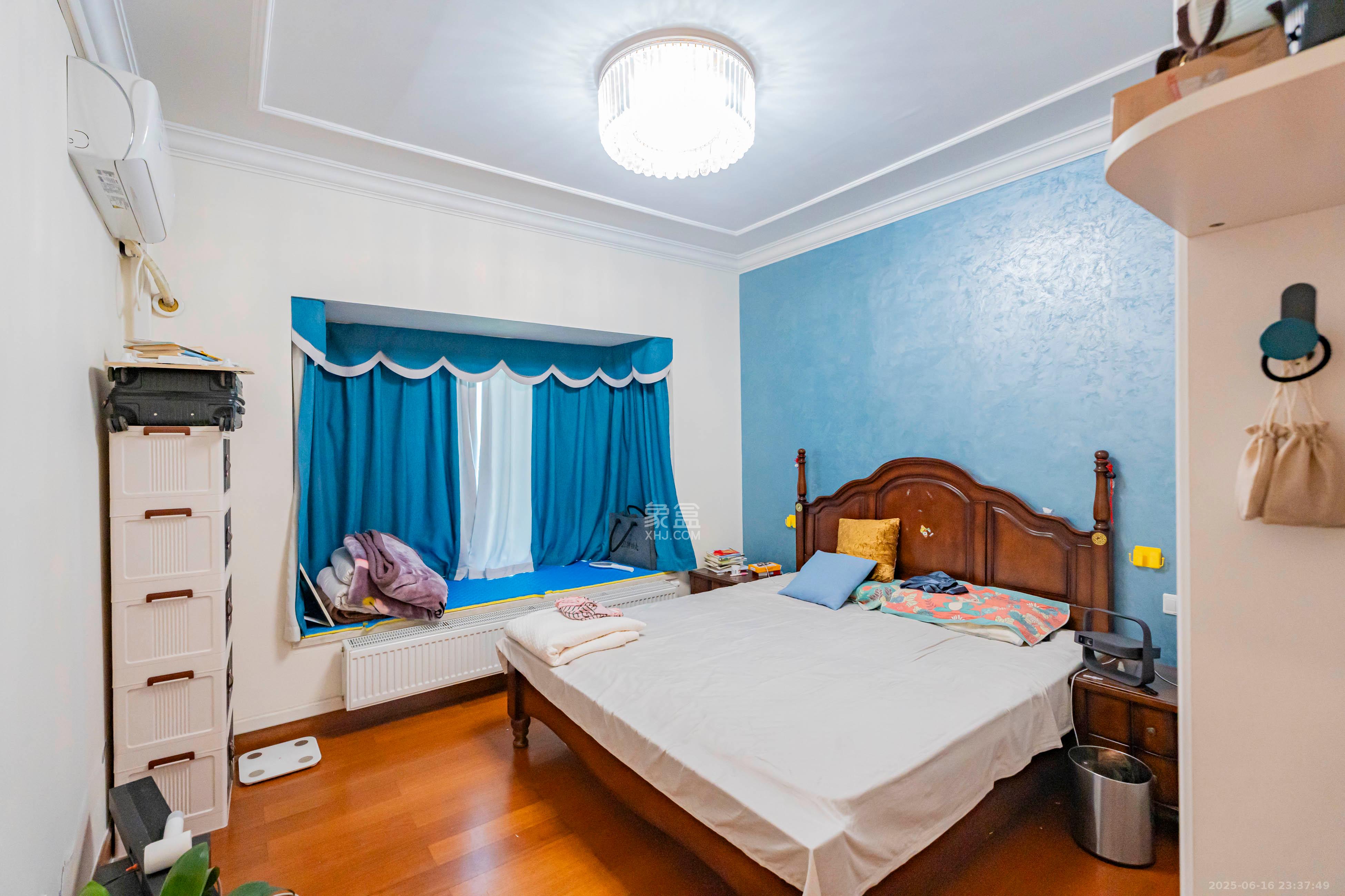 恒大雅苑 3室2厅2卫 122.0万 恒大雅苑 3室2厅2卫 122.0万卧室