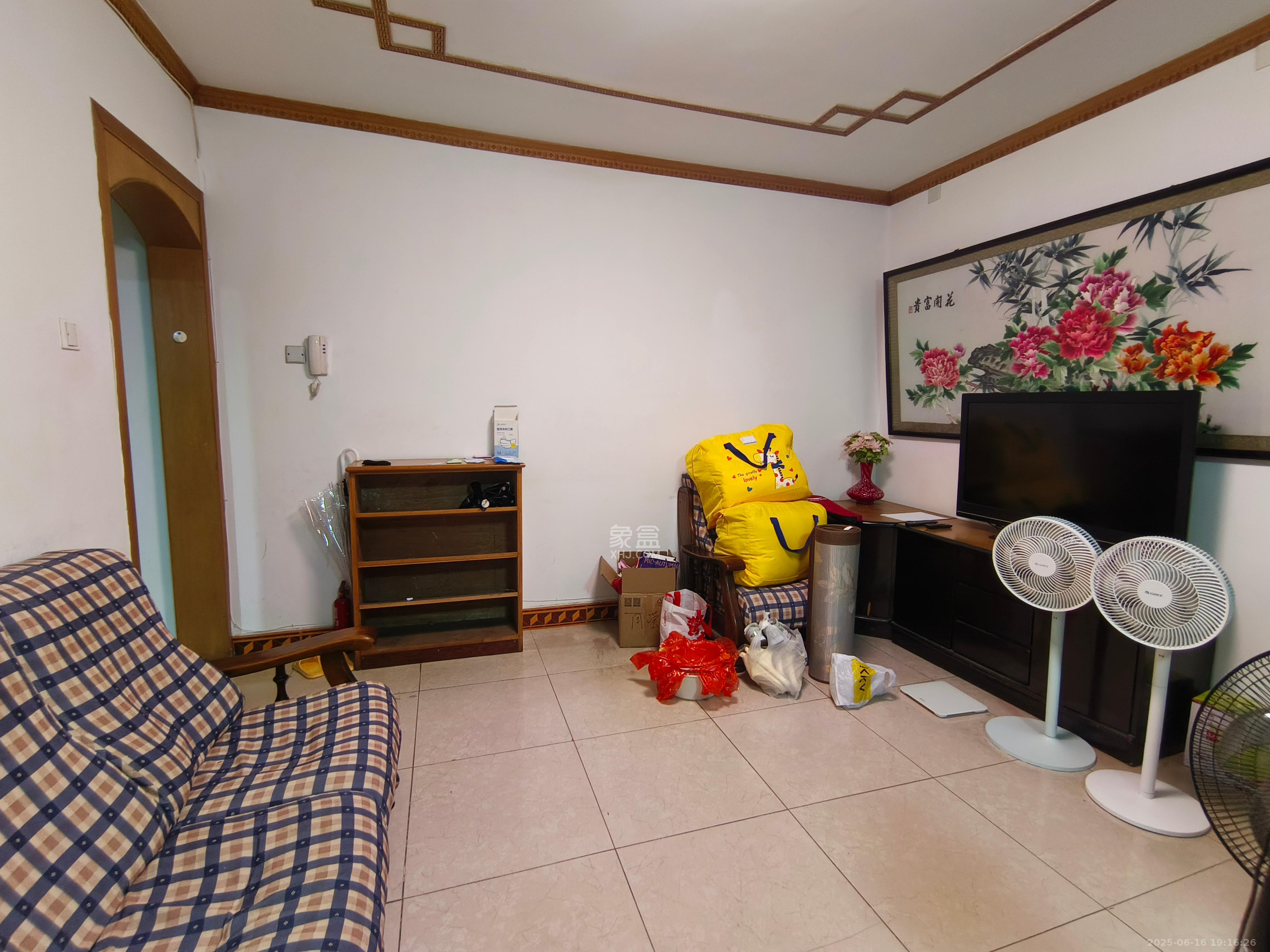 佳兴公寓  2室2厅1卫   3500.00元/月室内图