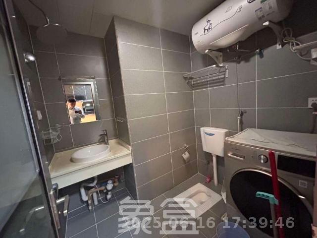 荣悦台  2室1厅1卫   2200.00元/月室内图
