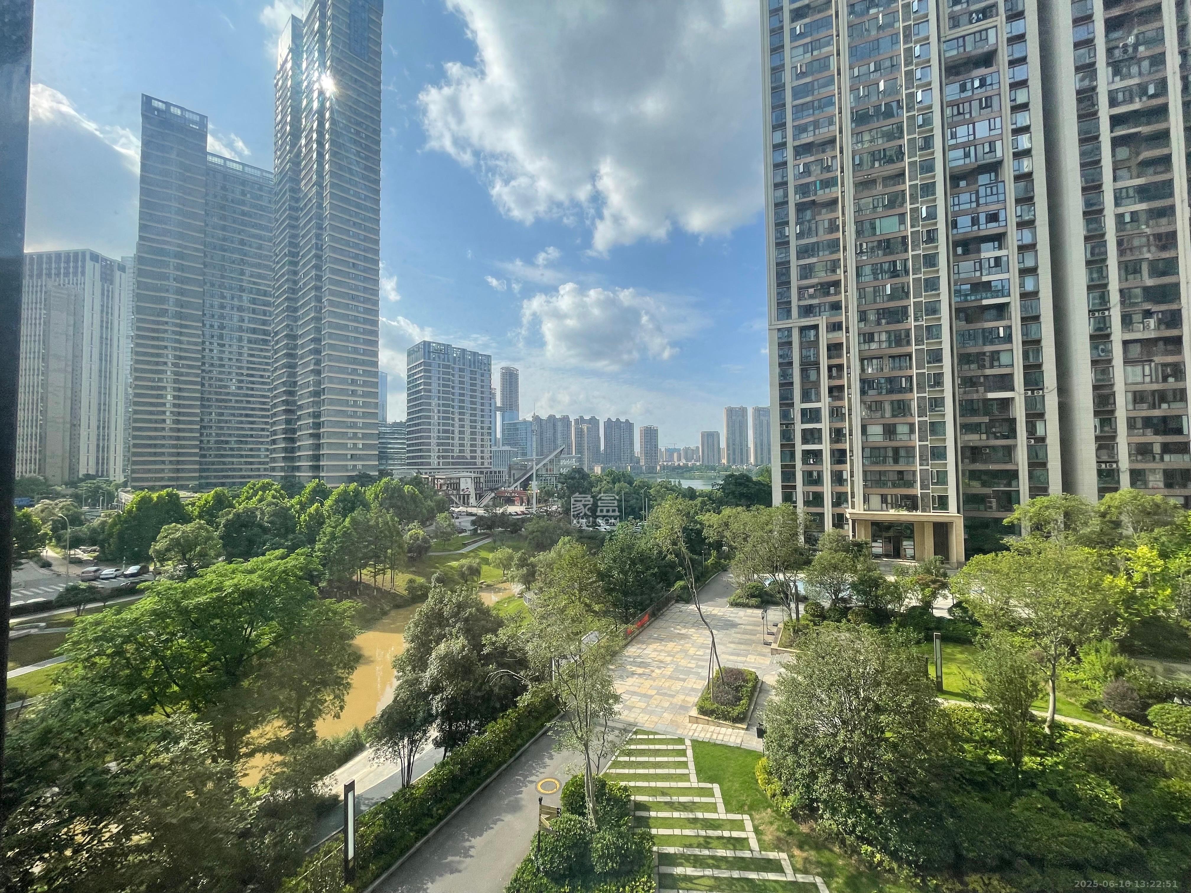 佳兆业云顶梅溪湖(佳兆业梅溪荟)  4室2厅2卫    3400.0元/月 佳兆业云顶梅溪湖(佳兆业梅溪荟)  4室2厅2卫    3400.0元/月