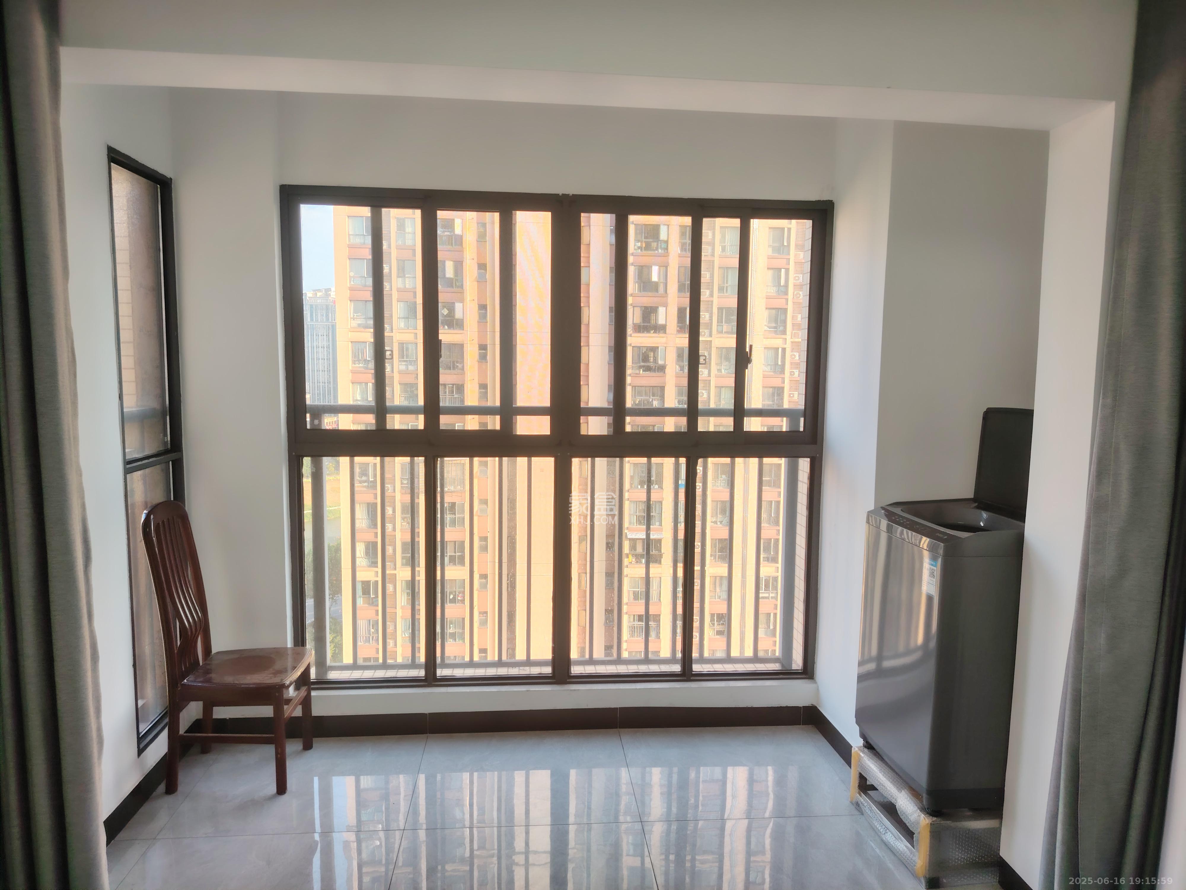 兰亭湾畔  3室2厅1卫    2800.0元/月室内图