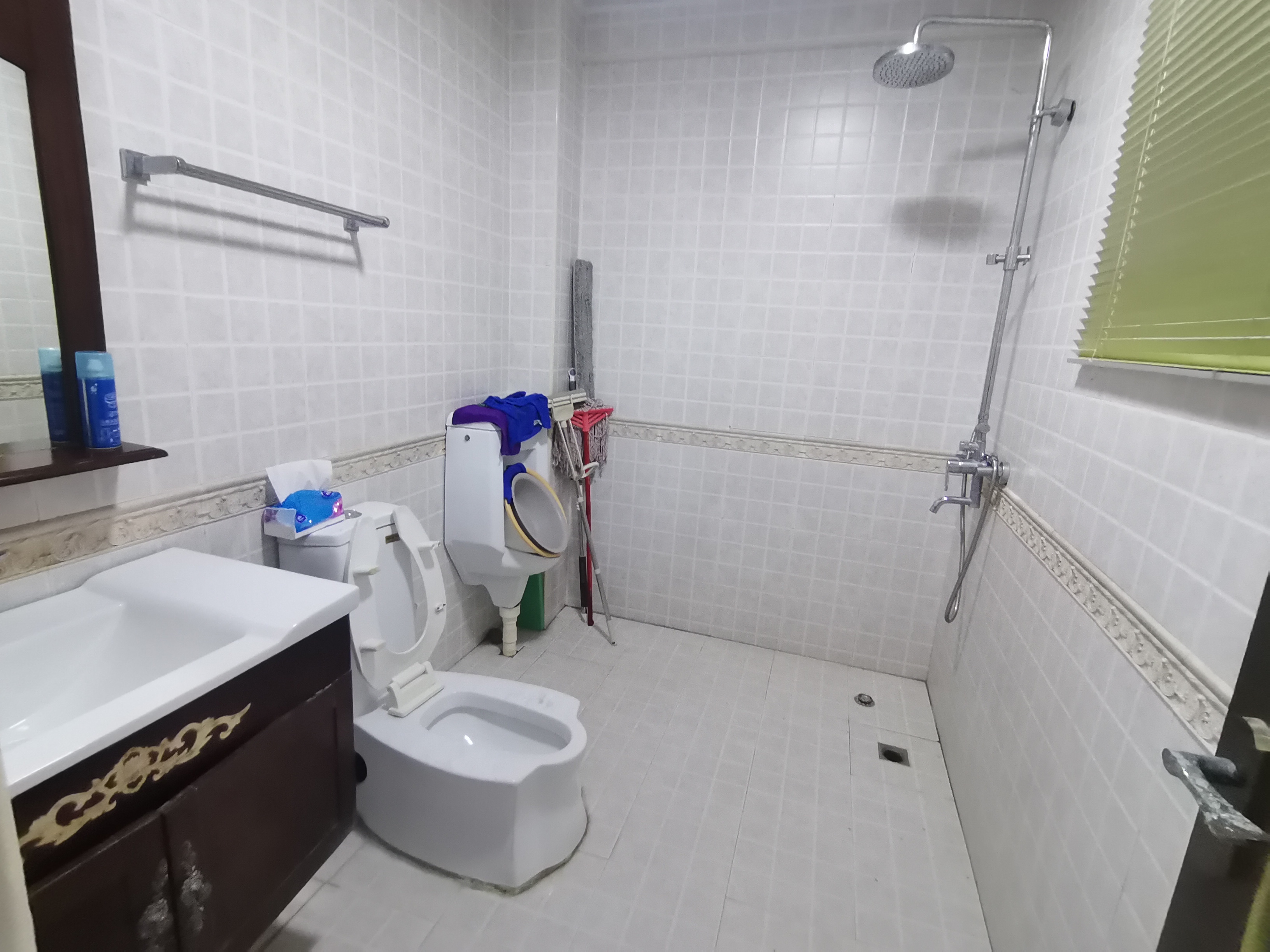 钓鱼台别墅 8室3厅3卫 28000.0元/月 钓鱼台别墅 8室3厅3卫 28000.0元/月小区图