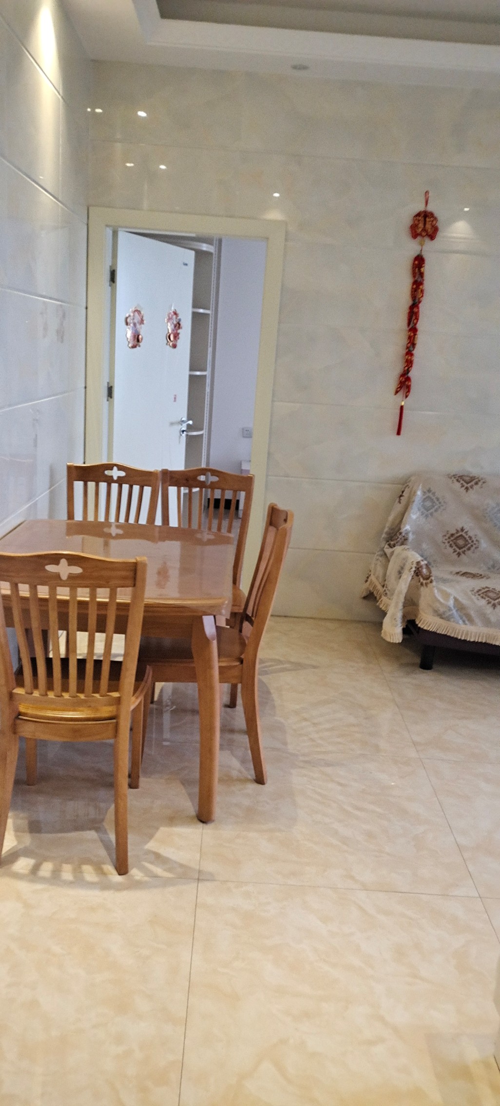 鸿星新天地  1室1厅1卫    27.8万 鸿星新天地  1室1厅1卫    27.8万室内图