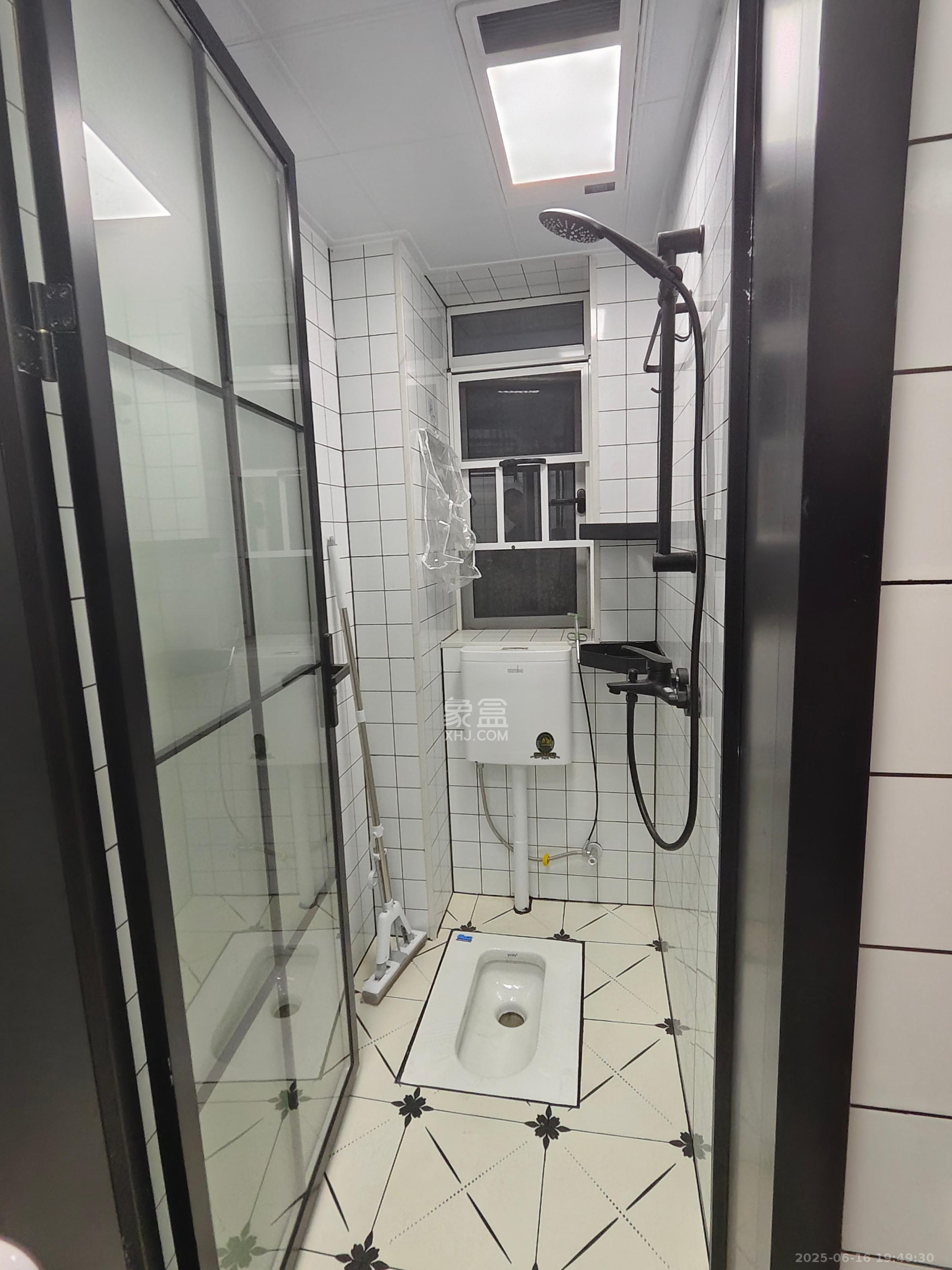 省水院宿舍  2室1厅1卫   2800.00元/月室内图