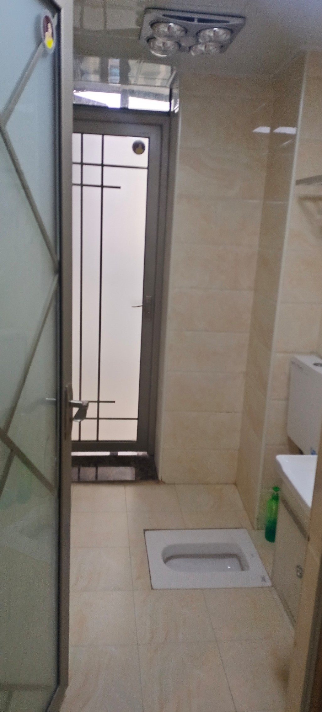 鸿星新天地  1室1厅1卫    27.8万 鸿星新天地  1室1厅1卫    27.8万室内图