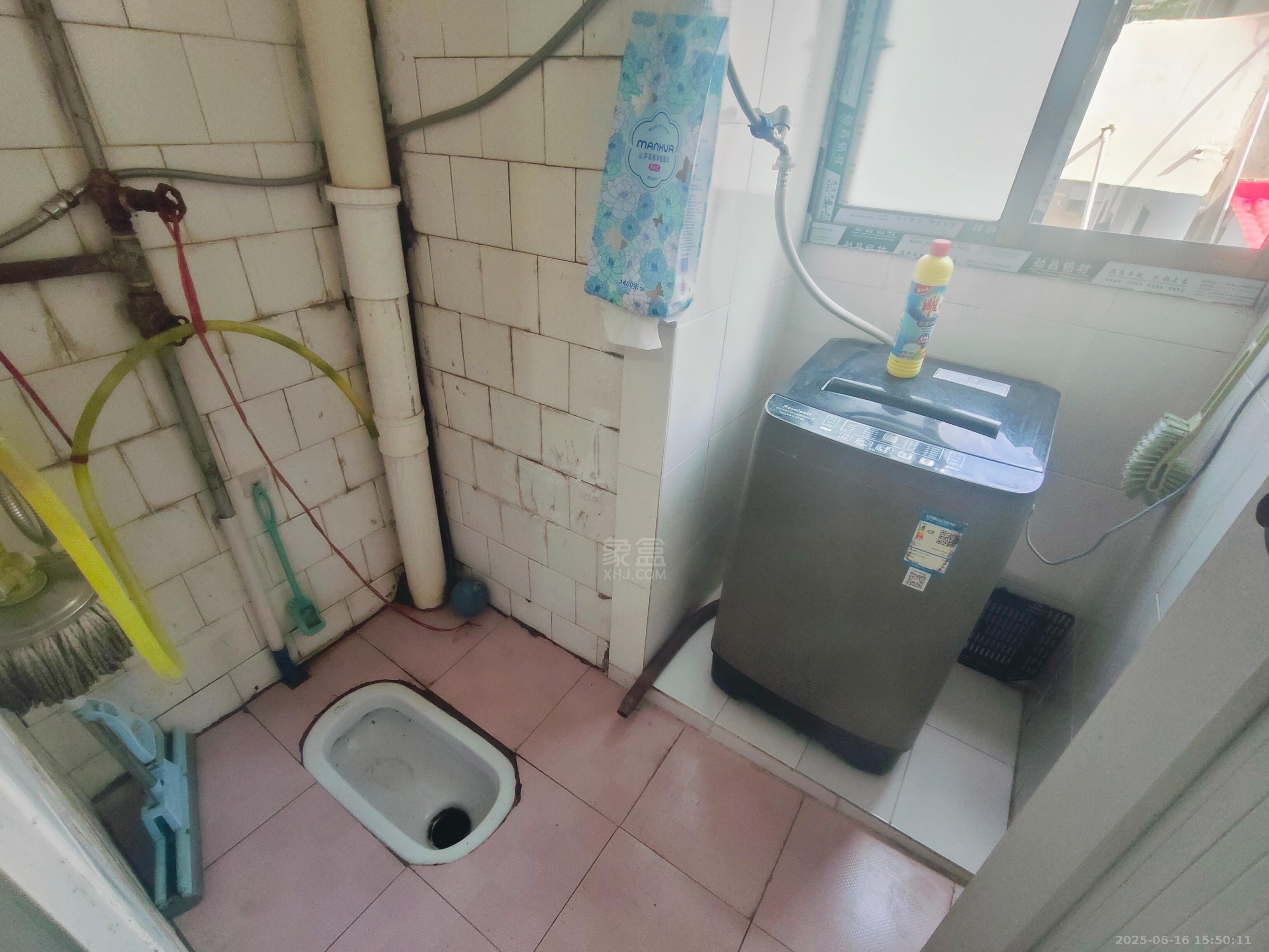 曹家巷三村 1室1厅1卫 680.0元/月 曹家巷三村 1室1厅1卫 680.0元/月室内图