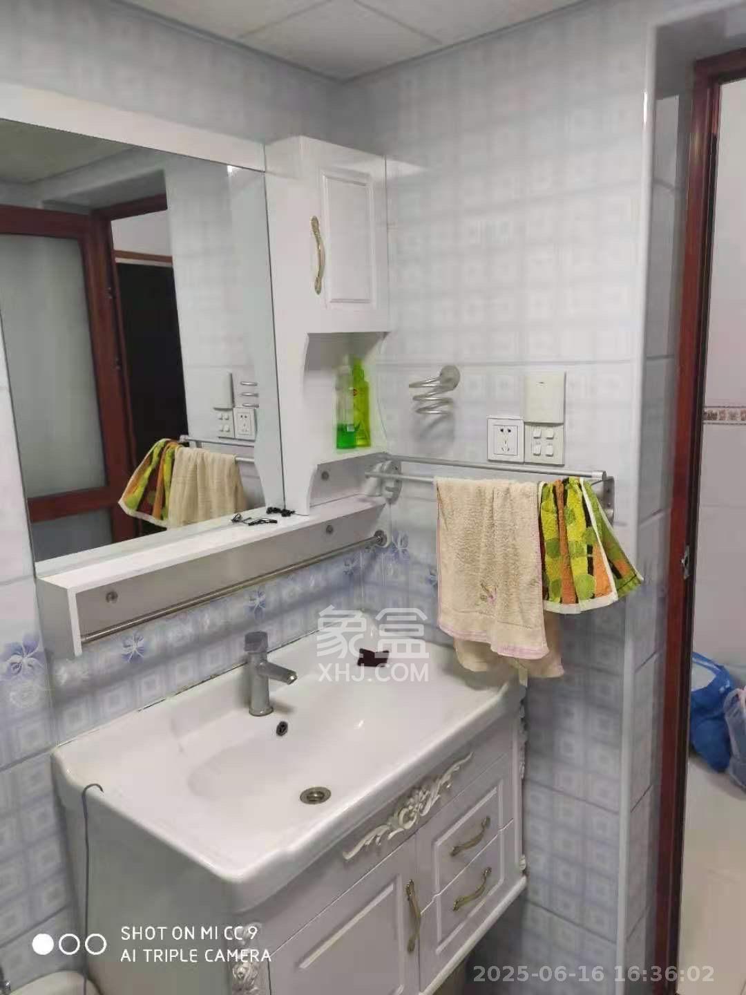 洋湖和园(福联嘉苑)  2室1厅1卫    2000.0元/月 洋湖和园(福联嘉苑)  2室1厅1卫    2000.0元/月室内图