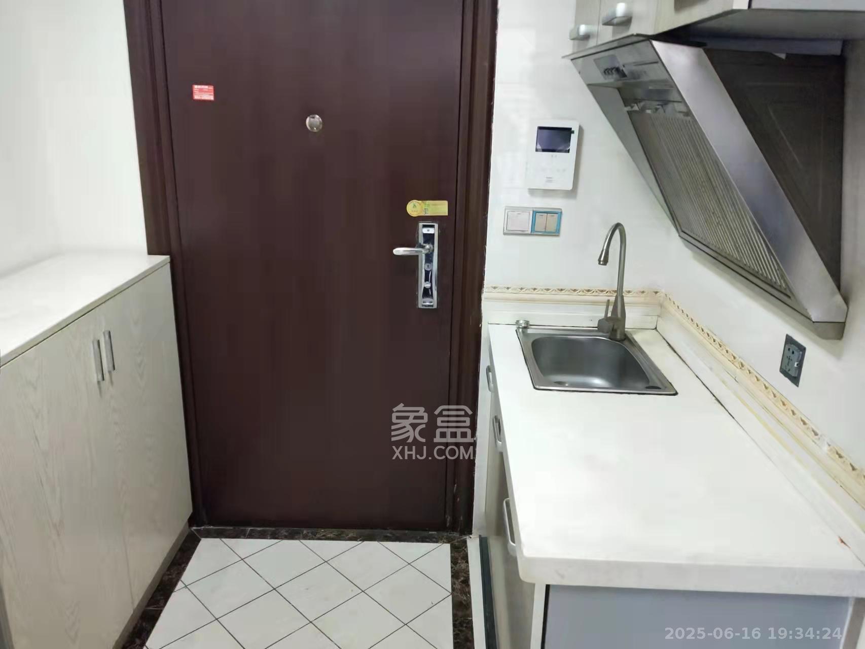 佳兴国际汇  1室0厅1卫    1600.0元/月室内图