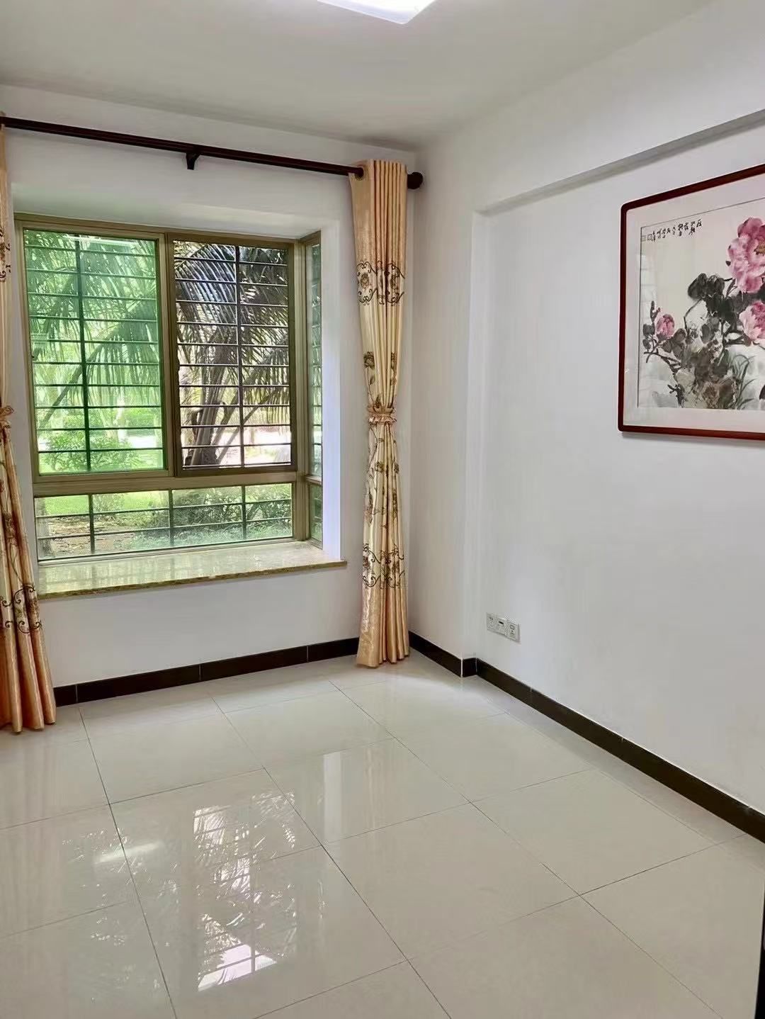 省人大机关住宅小区（海南省人大常委会机关住宅小区）  4室2厅2卫   6000.00元/月室内图