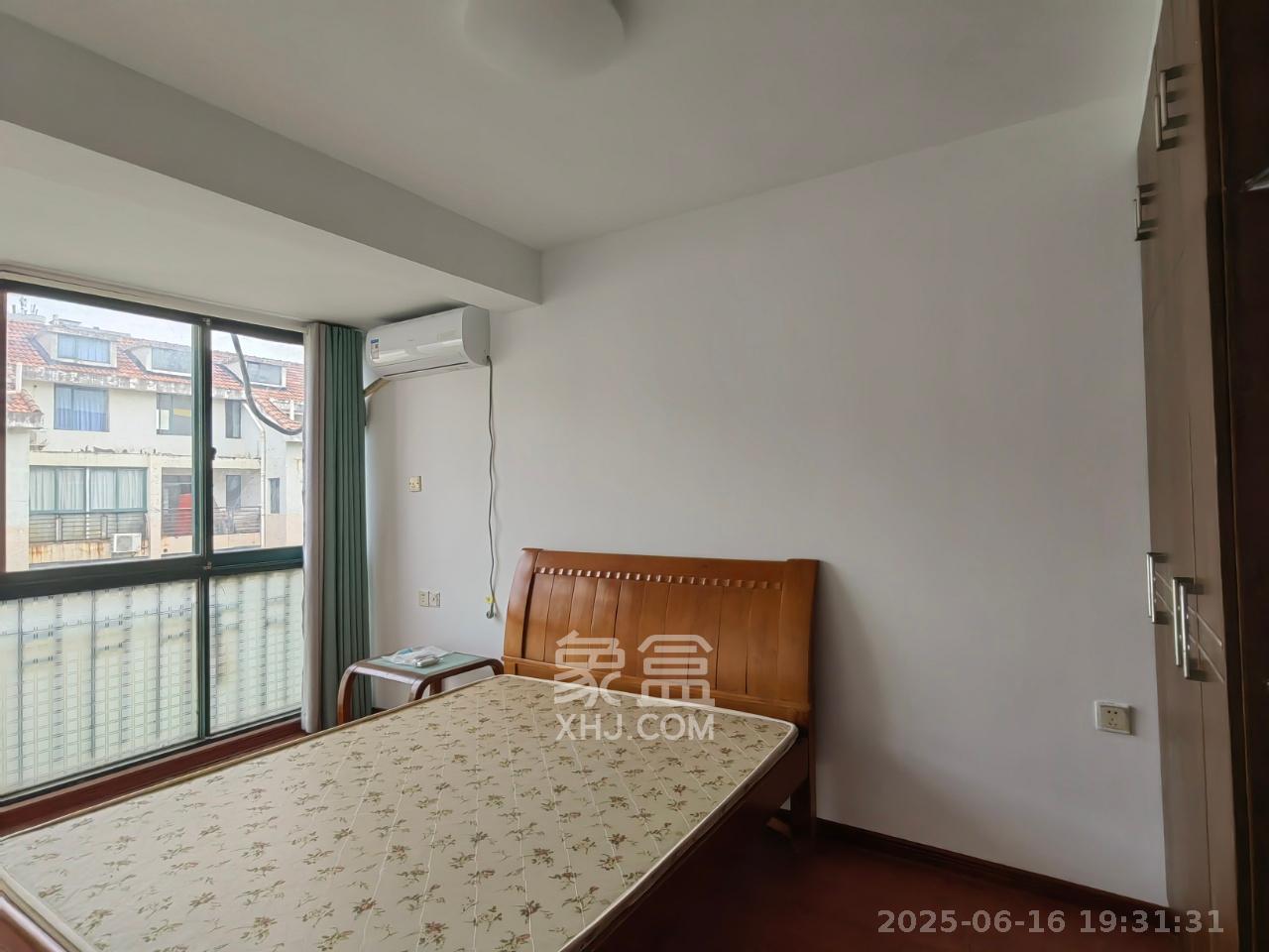 东方新城  5室2厅2卫    1000.0元/月 东方新城  5室2厅2卫    1000.0元/月室内图