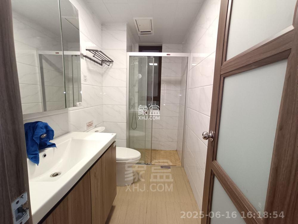 天元区碧桂园 3室2厅2卫 1500.0元/月 天元区碧桂园 3室2厅2卫 1500.0元/月室内图