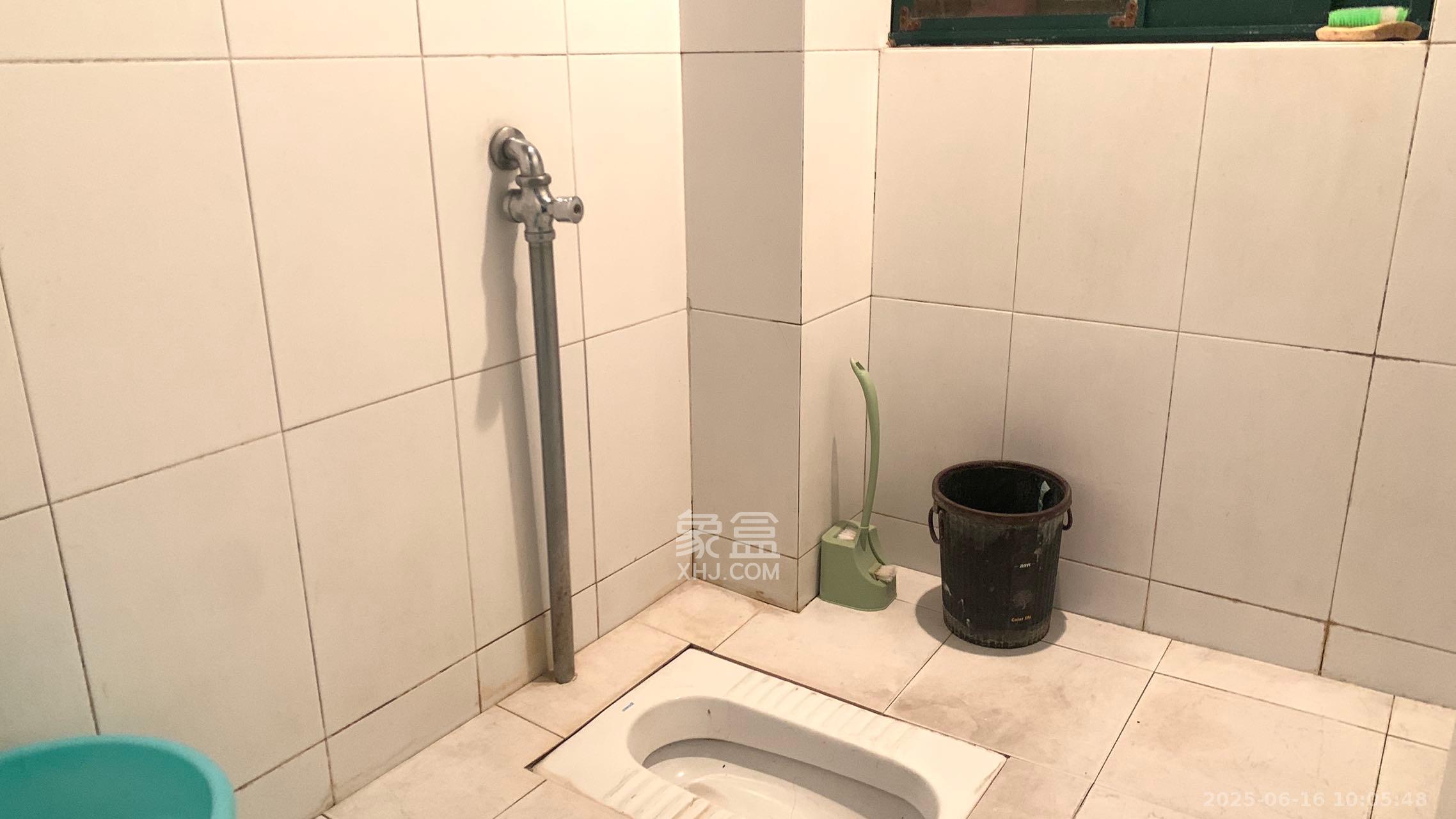 永宏佳园  3室2厅2卫   2600.00元/月室内图