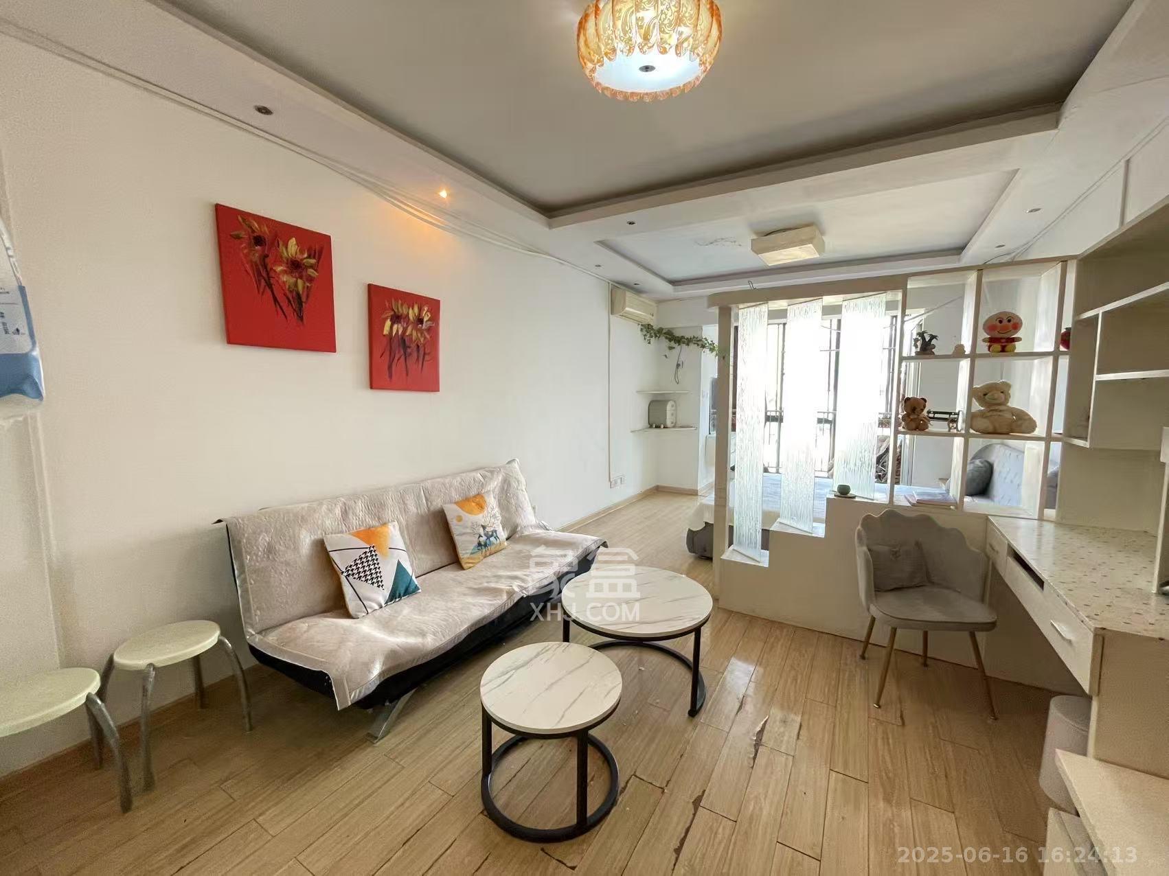 湘江银座 1室1厅1卫 1700.0元/月 湘江银座 1室1厅1卫 1700.0元/月室内图