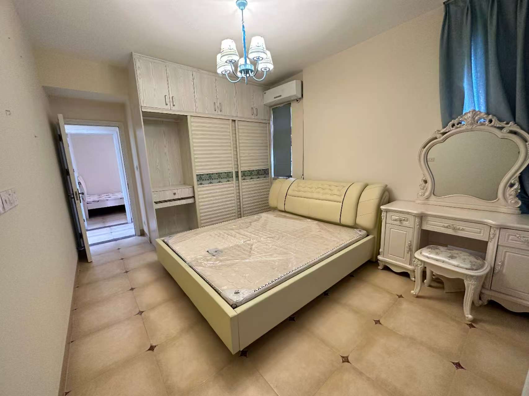 滨江帝景二期(三期) 2室2厅1卫 177.0万 滨江帝景二期(三期) 2室2厅1卫 177.0万室内图