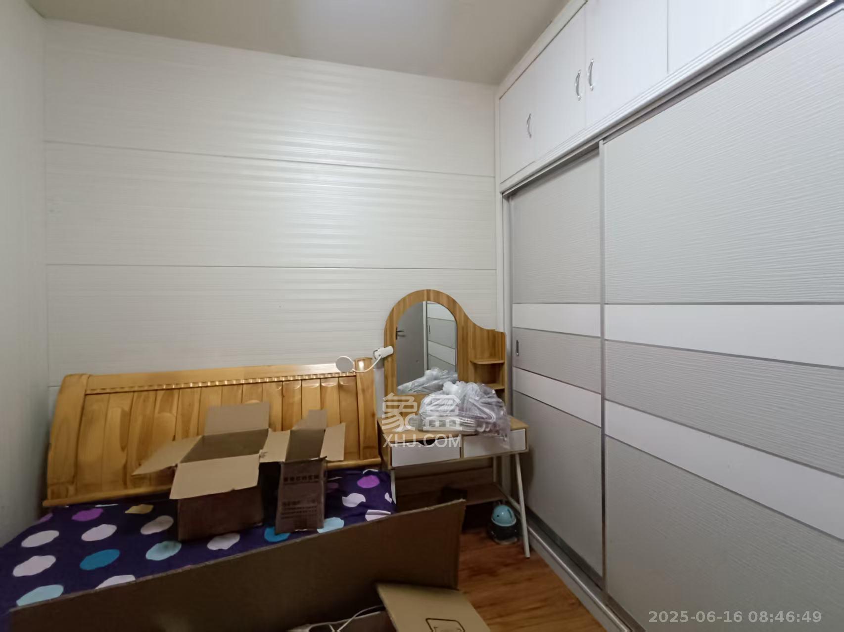 锑都家园  2室2厅2卫   1500.00元/月室内图